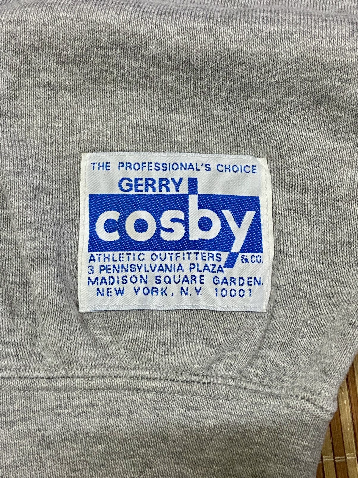 Other Vintage Gerry Cosby "Basketball" crewneck sweatshirt Size US M / EU 48-50 / 2 - 13 Thumbnail