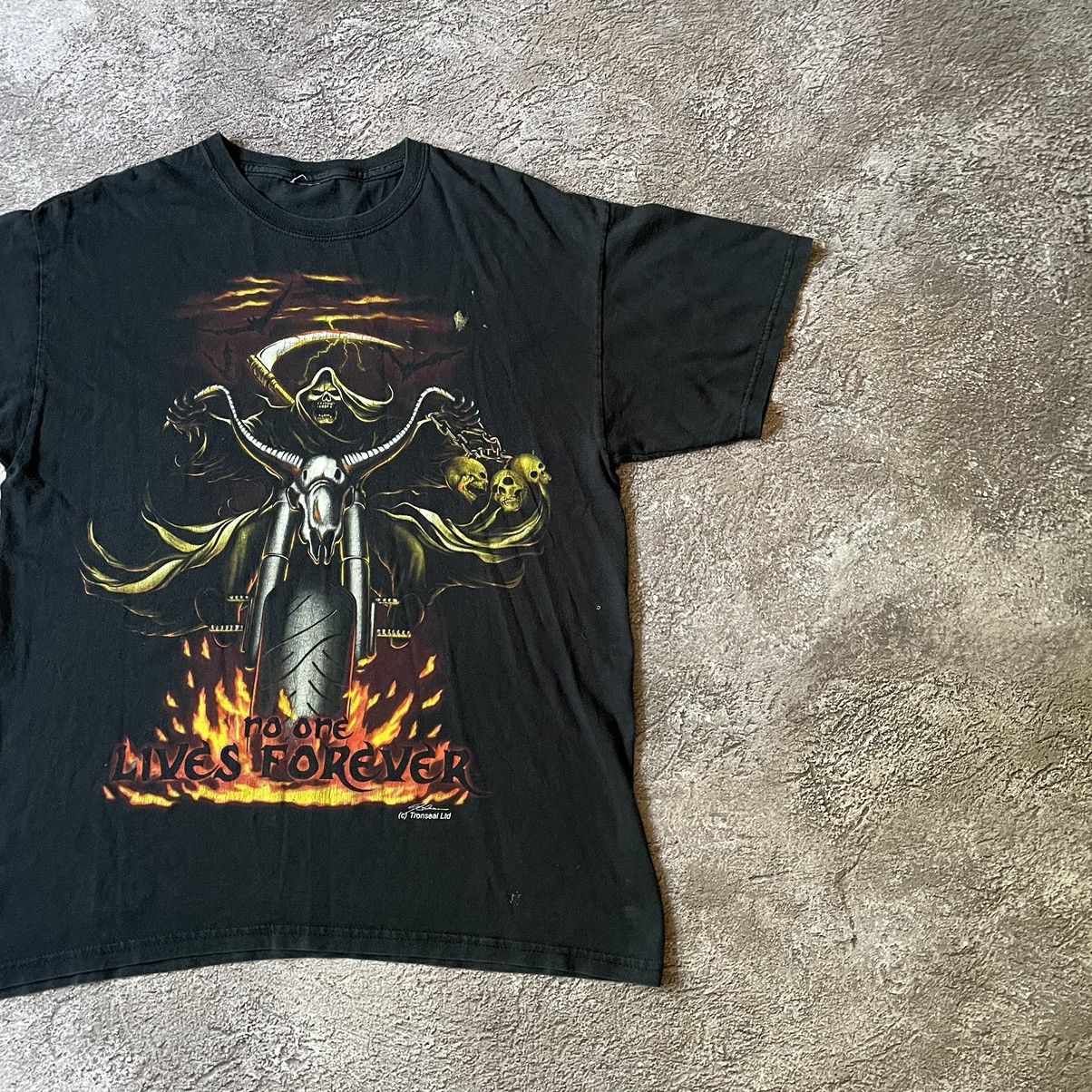 Band Tees Vintage Y2K DEVIL PUNK GOTH CREEPY ABSTRACT ANGRY HORROR TEE Size US L / EU 52-54 / 3 - 3 Thumbnail