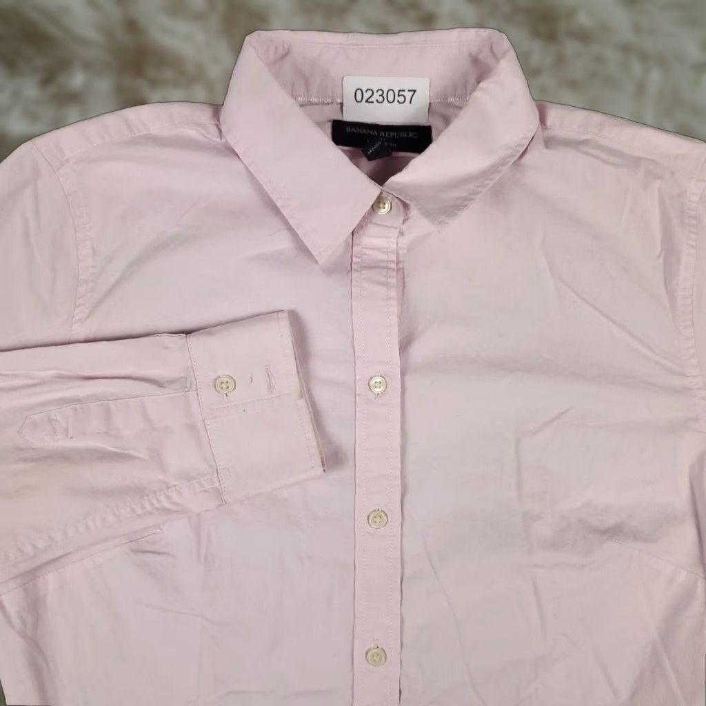 Banana Republic Banana Republic Button-Up Shirt Womens Size 10 Pink Long Sleeve Casual Regular Fit Size L / US 10 / IT 46 - 1 Thumbnail