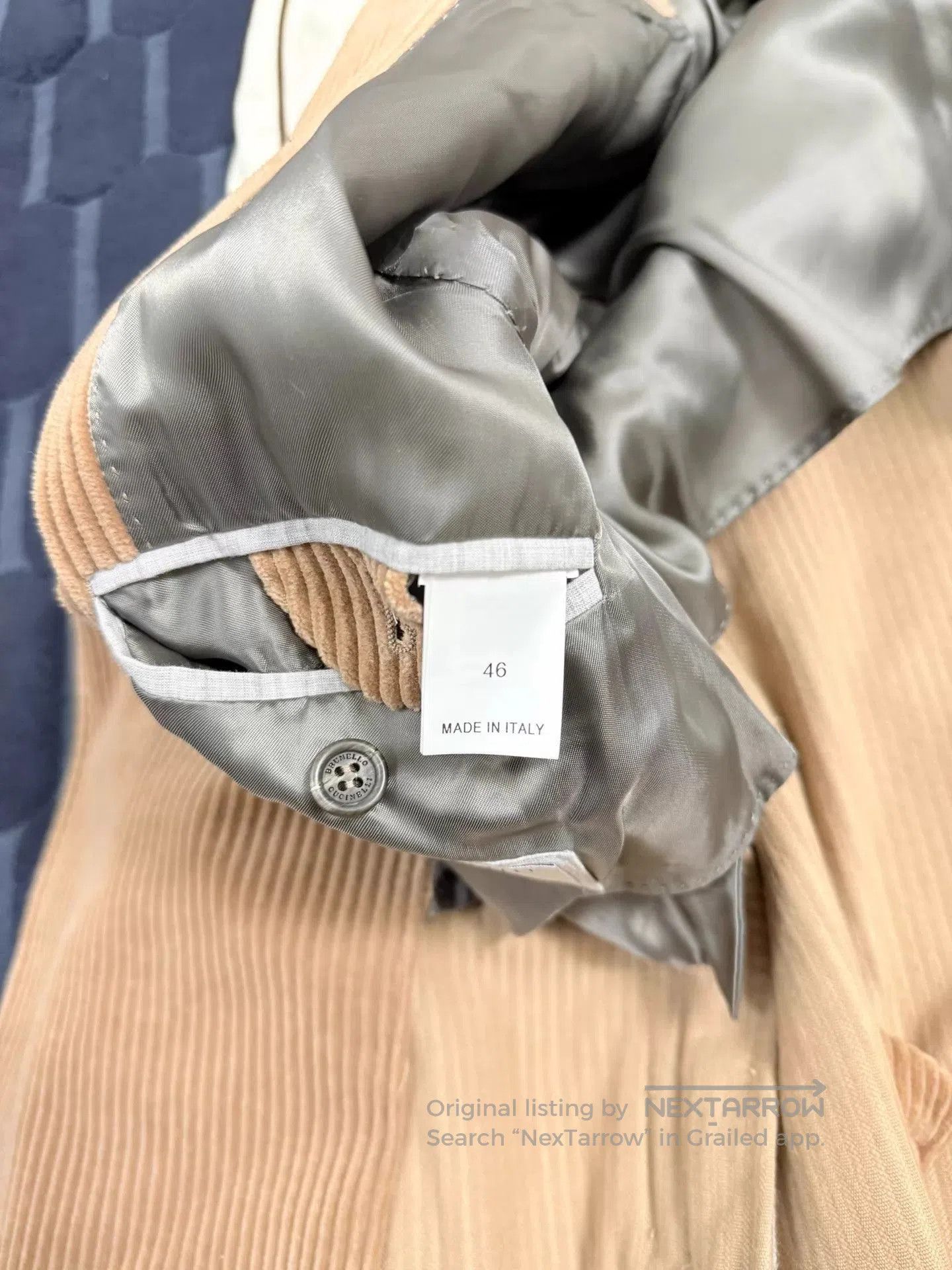 Brunello Cucinelli Beige Double-Breasted Corduroy Coat Size S. Size US S / EU 44-46 / 1 - 7 Thumbnail