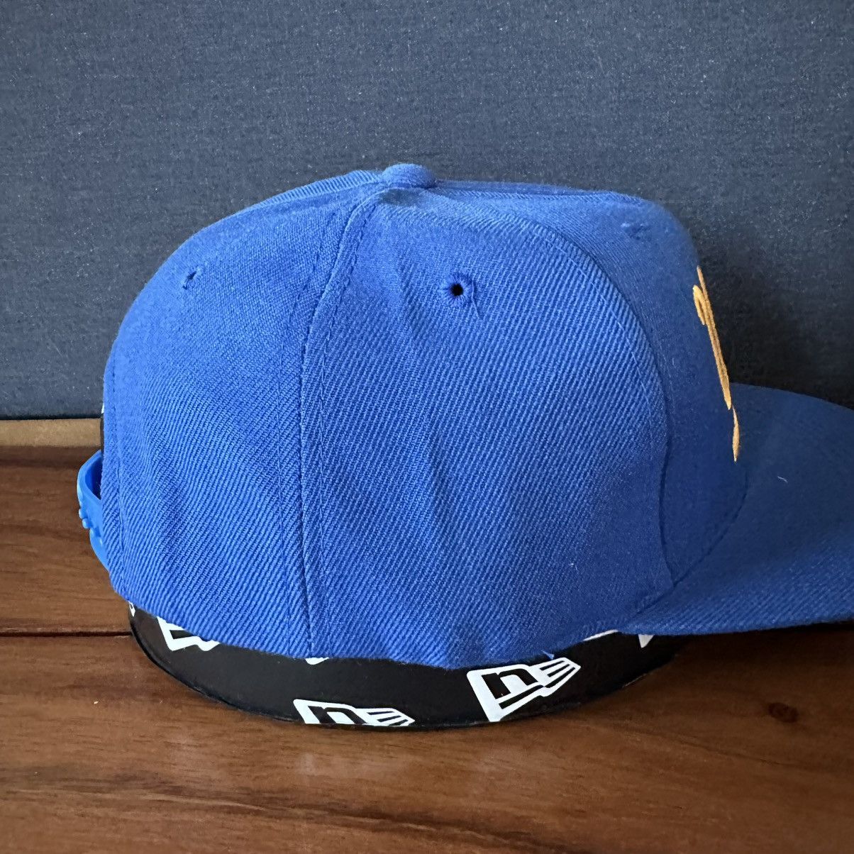 NCAA × Sports Specialties × Vintage Vintage 1990s UCLA Bruins Script Snapback (Deadstock) Size ONE SIZE - 4 Thumbnail