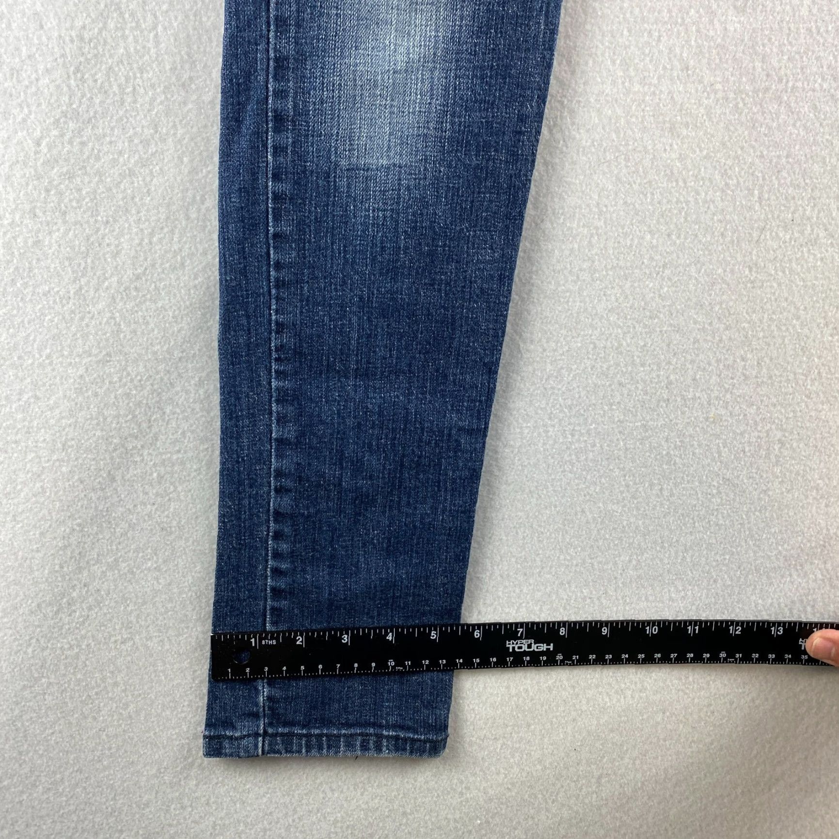 Levi's Levi's Jeans Womens 7 Blue Stretch Skinny Distressed Denim Dark Wash Casual Size 28" / US 6 / IT 42 - 6 Thumbnail
