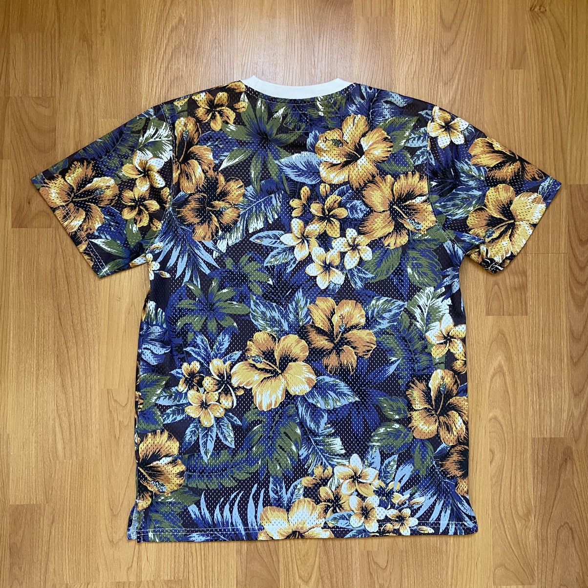 Stussy Stussy Men’s All Over Floral Print Logo Patch Jersey Shirt S Size US S / EU 44-46 / 1 - 2 Thumbnail