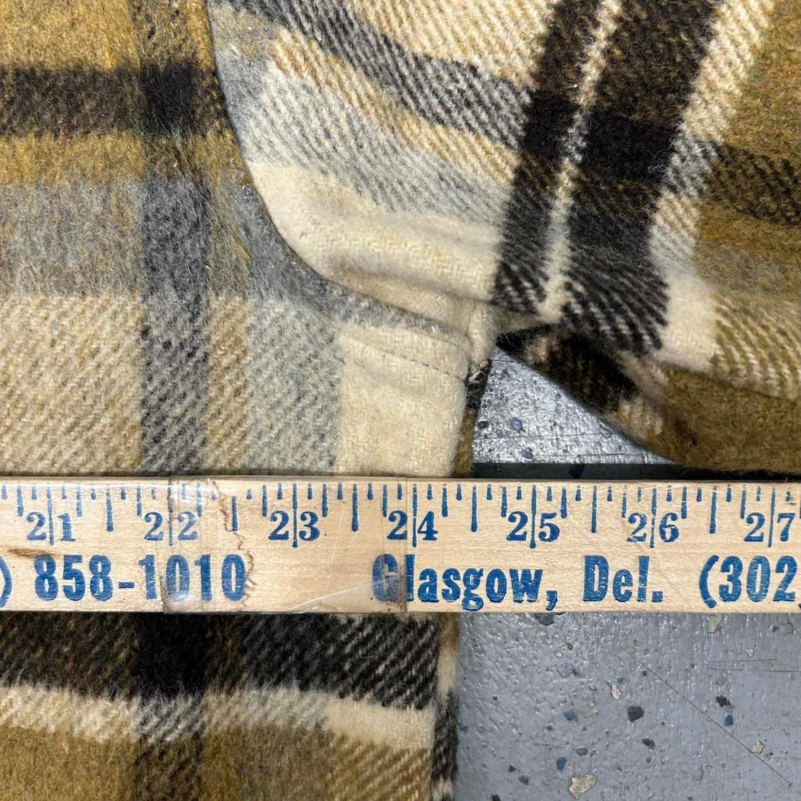 Sears VTG 70s Brown and cream Kings Road Sears plaid flannel shirt Size US L / EU 52-54 / 3 - 4 Thumbnail