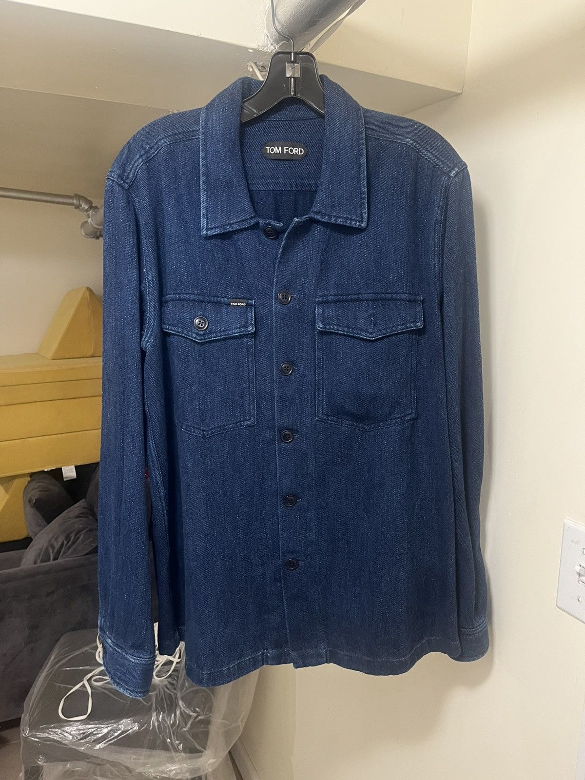Tom Ford Tom Ford Dark Wash Denim Overshirt Sz 39 Size US S / EU 44-46 / 1 - 1 Thumbnail