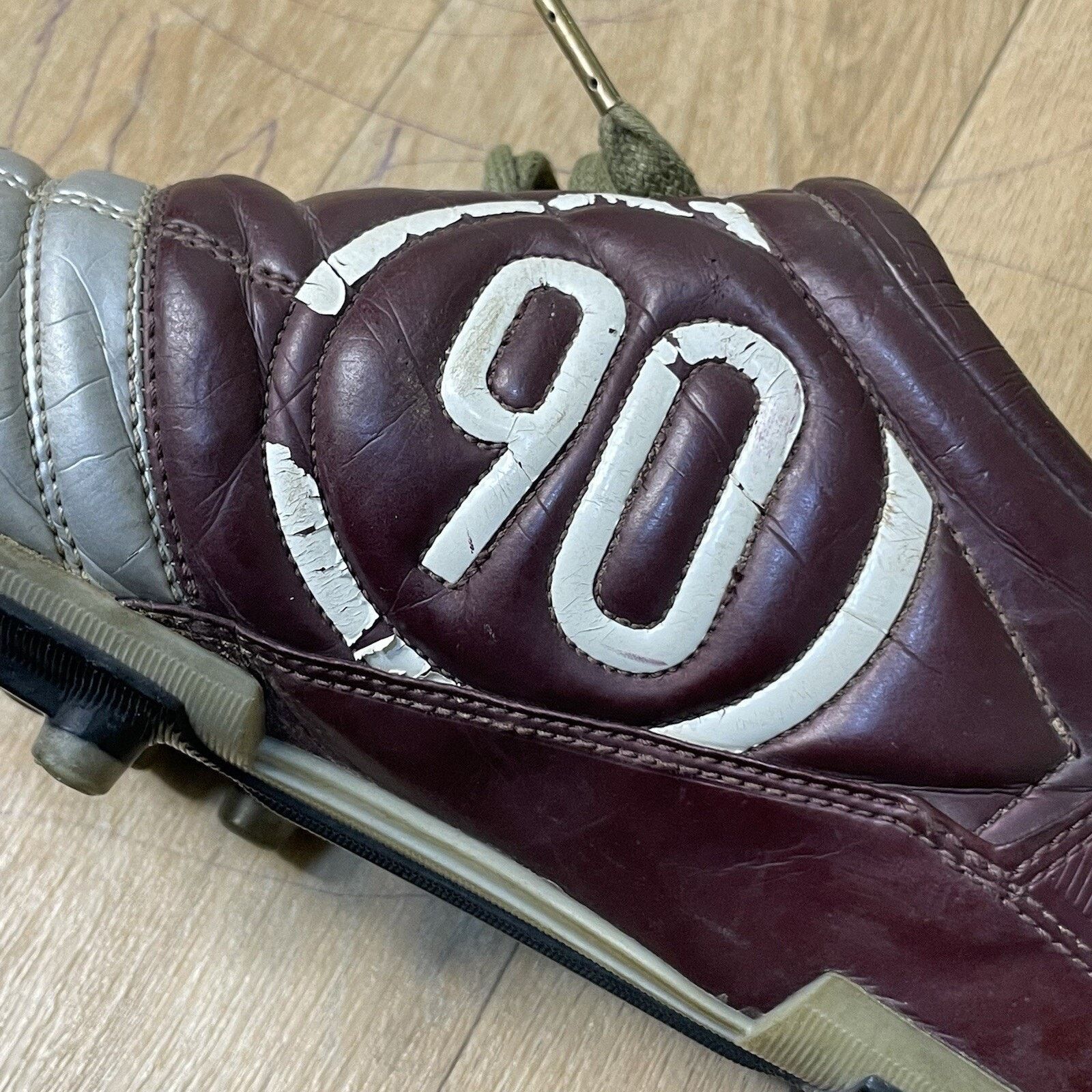 Nike vintage Nike Total 90 III Soccer Cleats 2004 football boots Size US 10 / EU 43 - 12 Thumbnail