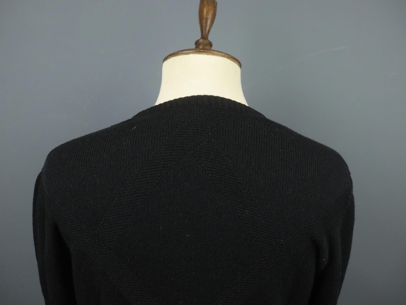 Icebreaker Icebreaker Black Wool V-Neck Button Front Cardigan Size S Size S / US 4 / IT 40 - 6 Thumbnail