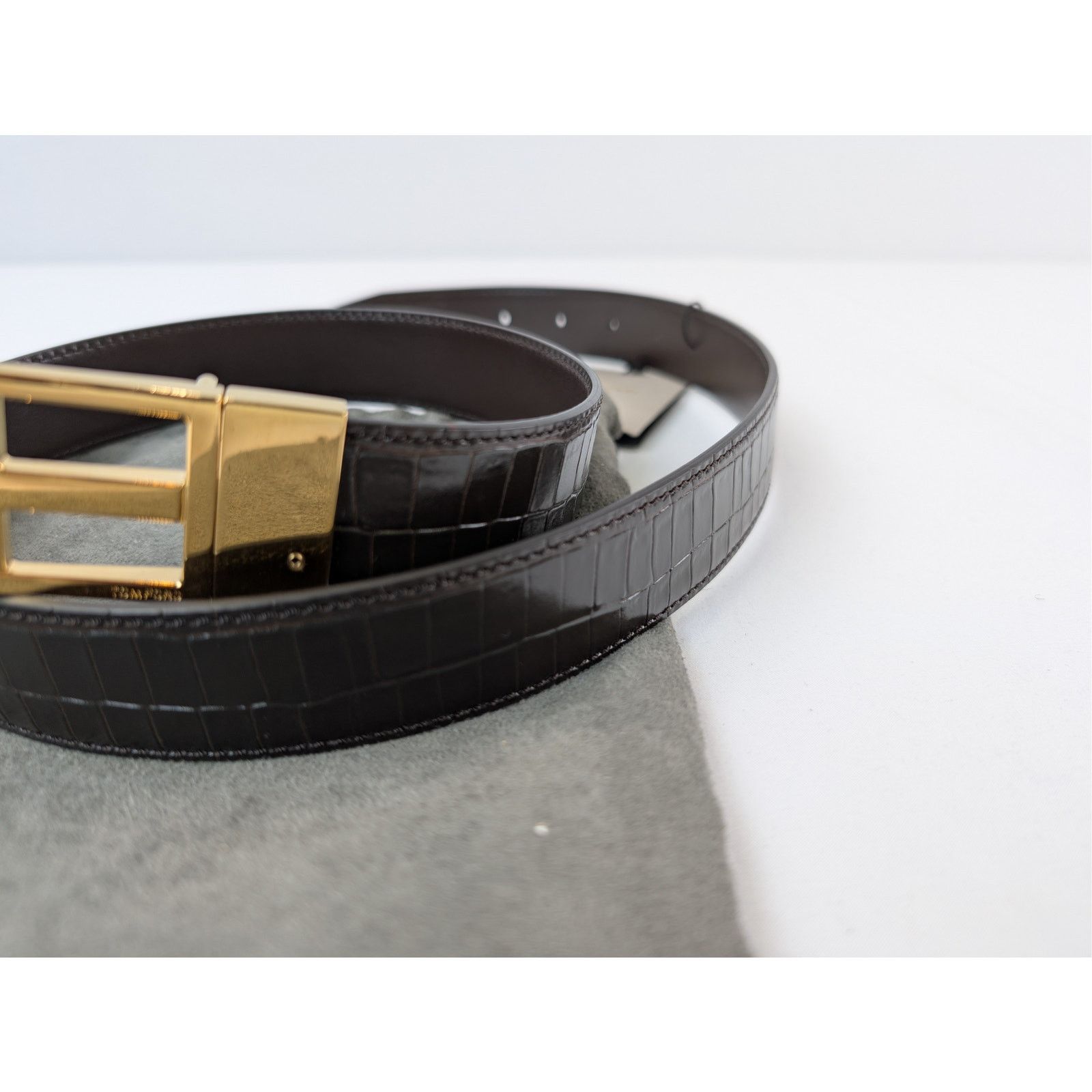 Tom Ford o1rshd1 Size: 80 / t buckle crocodile-embossed belt in Black Size 32 - 19 Thumbnail