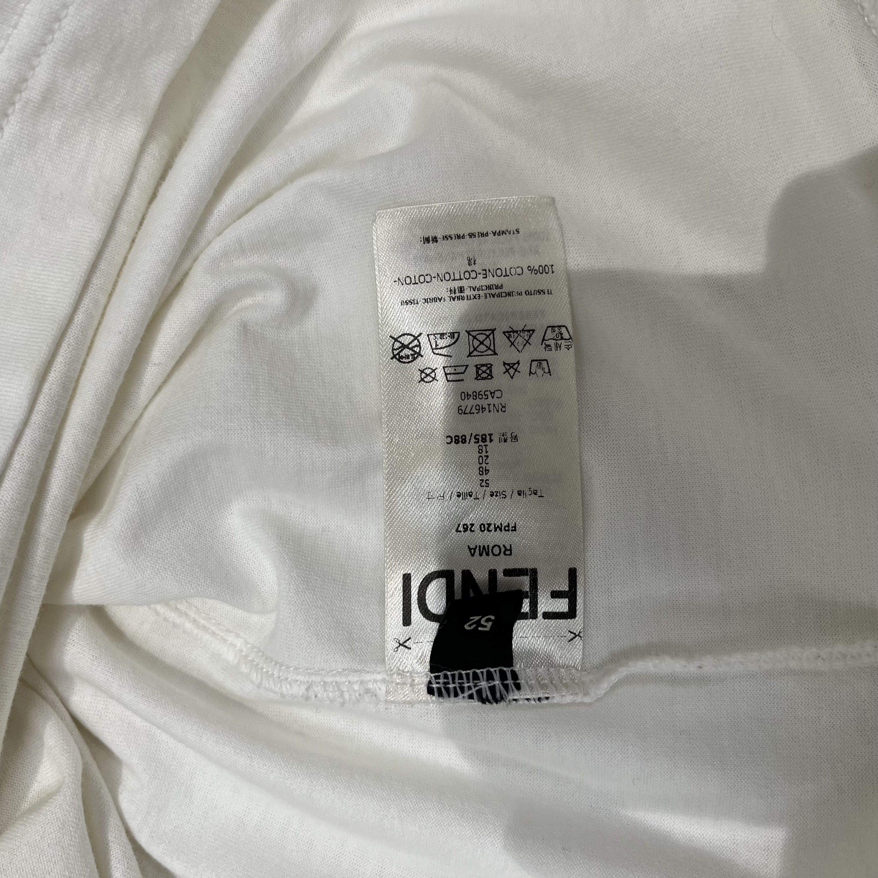 Fendi Fendi Tee White Size US L / EU 52-54 / 3 - 5 Thumbnail