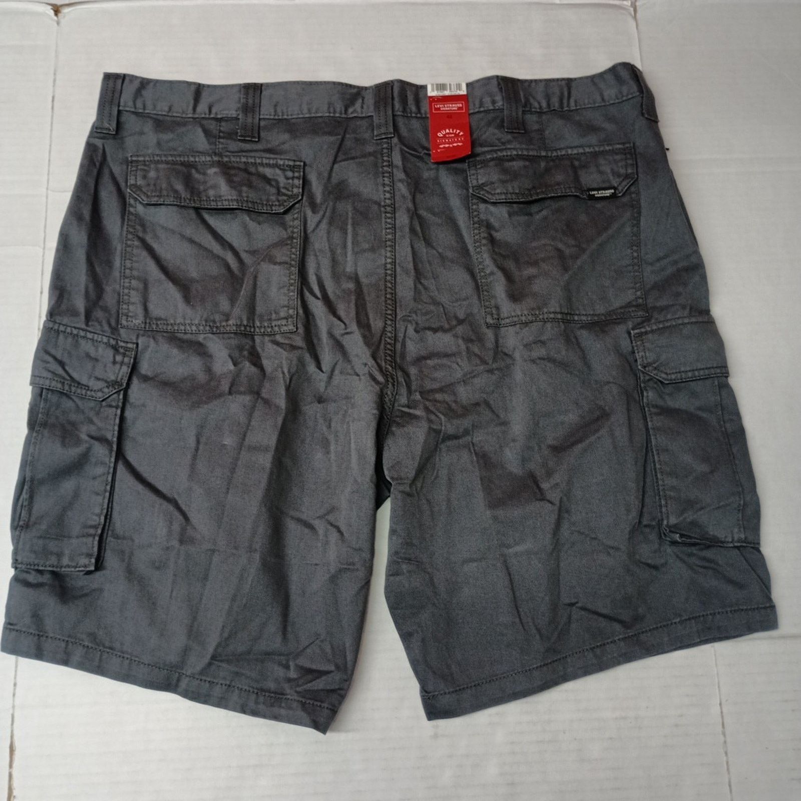 Levi's Levi Cargo Shorts Men's Size 44 Gray 10" Inseam Relaxed Fit Size US 44 / EU 60 - 5 Thumbnail