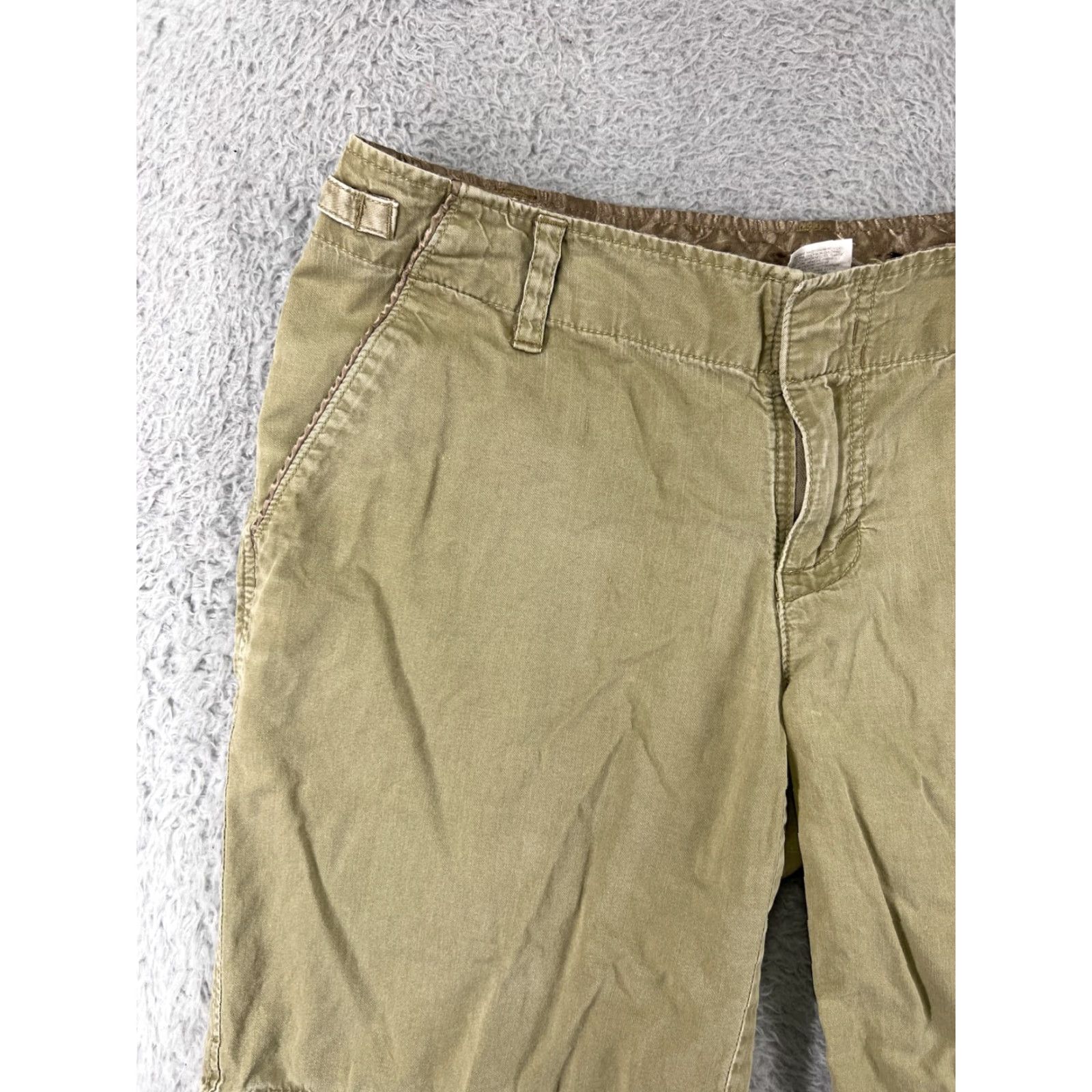 The North Face The North Face Shorts Womens 8 Beige Floral Embroidered Cotton Blend Buckles Size 30" / US 8 / IT 44 - 7 Thumbnail