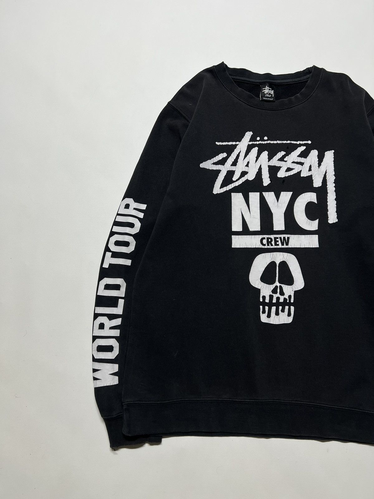 Stussy × Vintage Vintage Y2k Stussy Skull☠️ Thrashed World Tour Sweatshirt 00s Size US L / EU 52-54 / 3 - 6 Thumbnail