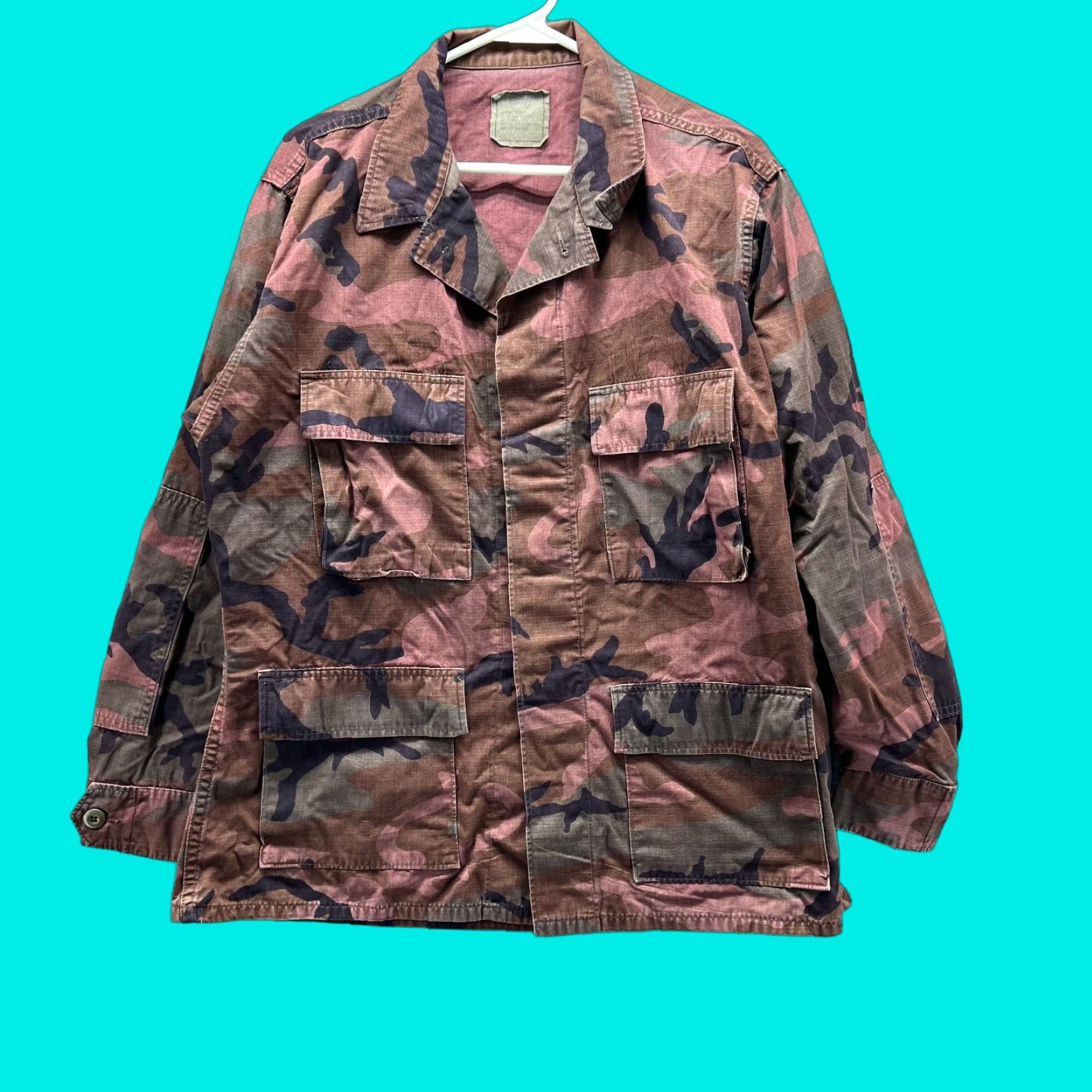 Vintage VINTAGE U.S. Military Jacket Men Medium Adult Camouflage Canvas Cotton Long Coat Brown Green Red Fall Winter Spring Regular Mens Size US M / EU 48-50 / 2 - 1 Thumbnail