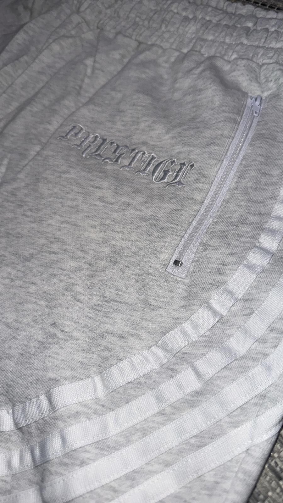 Other Prestige Grey Striped Shorts Size US 30 / EU 46 - 2 Thumbnail