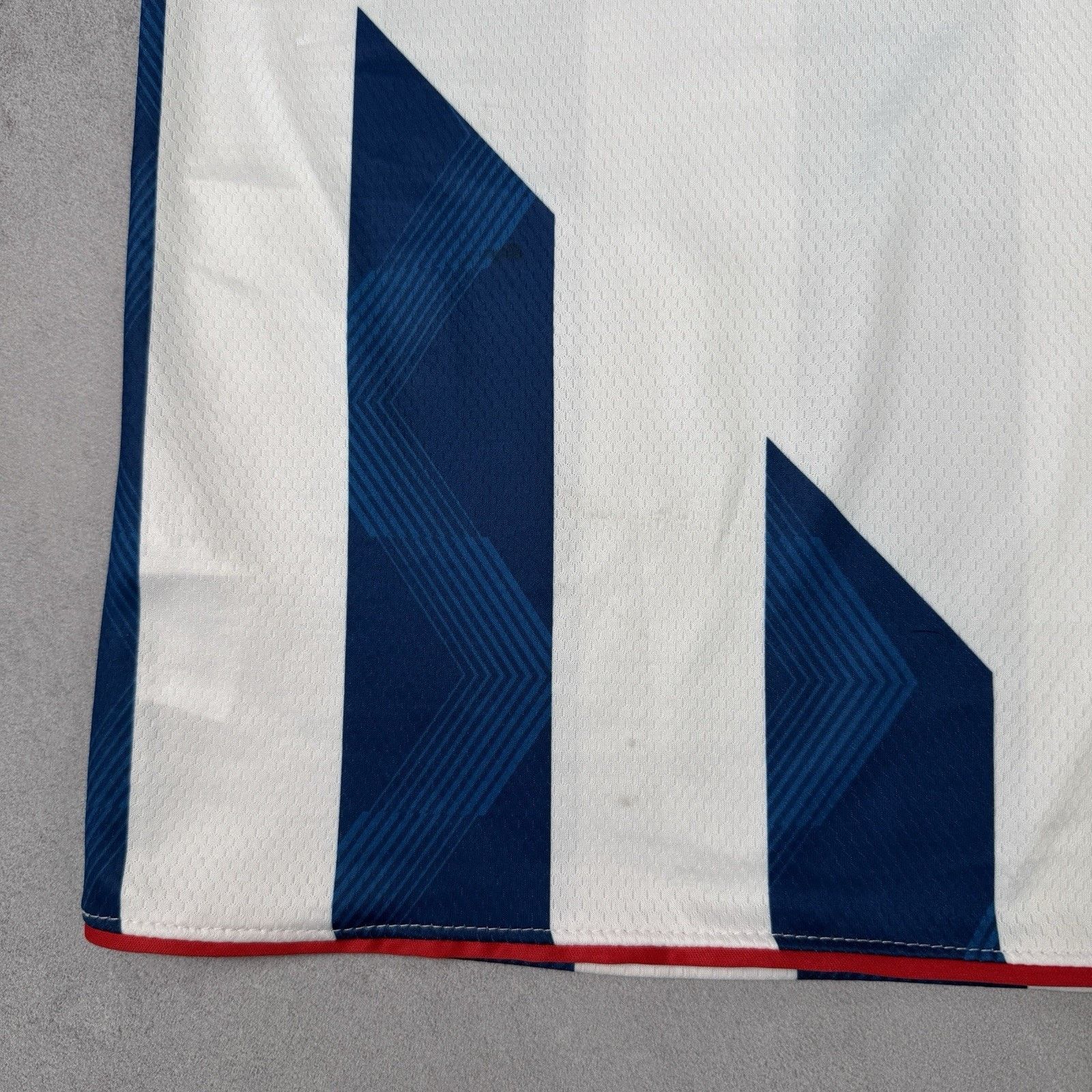 Macron West Bromwich Albion Home 2024 2025 Soccer Jersey Size L Size US L / EU 52-54 / 3 - 22 Thumbnail