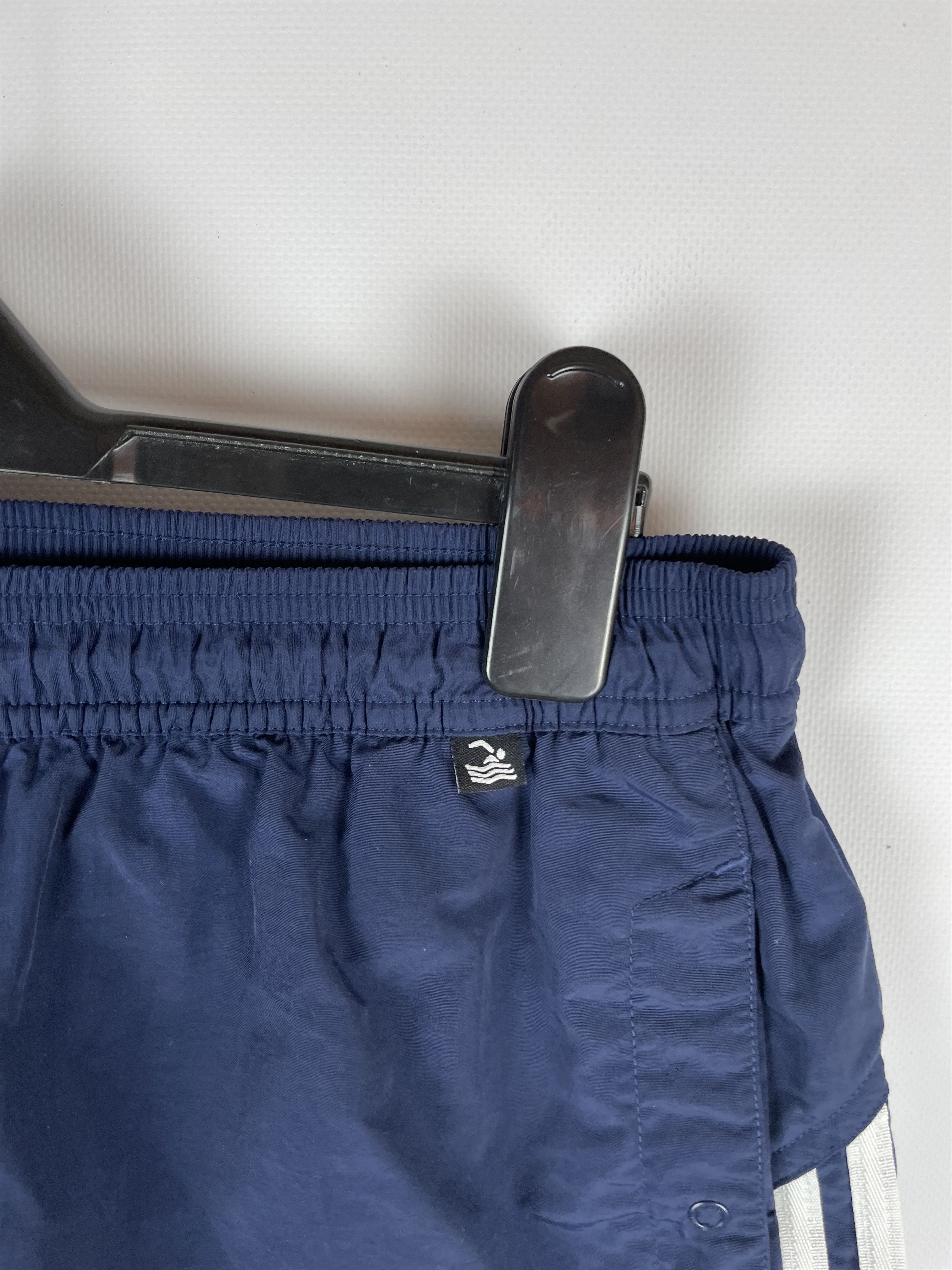 Adidas Vintage Adidas Shorts Y2k Size US 34 / EU 50 - 5 Thumbnail