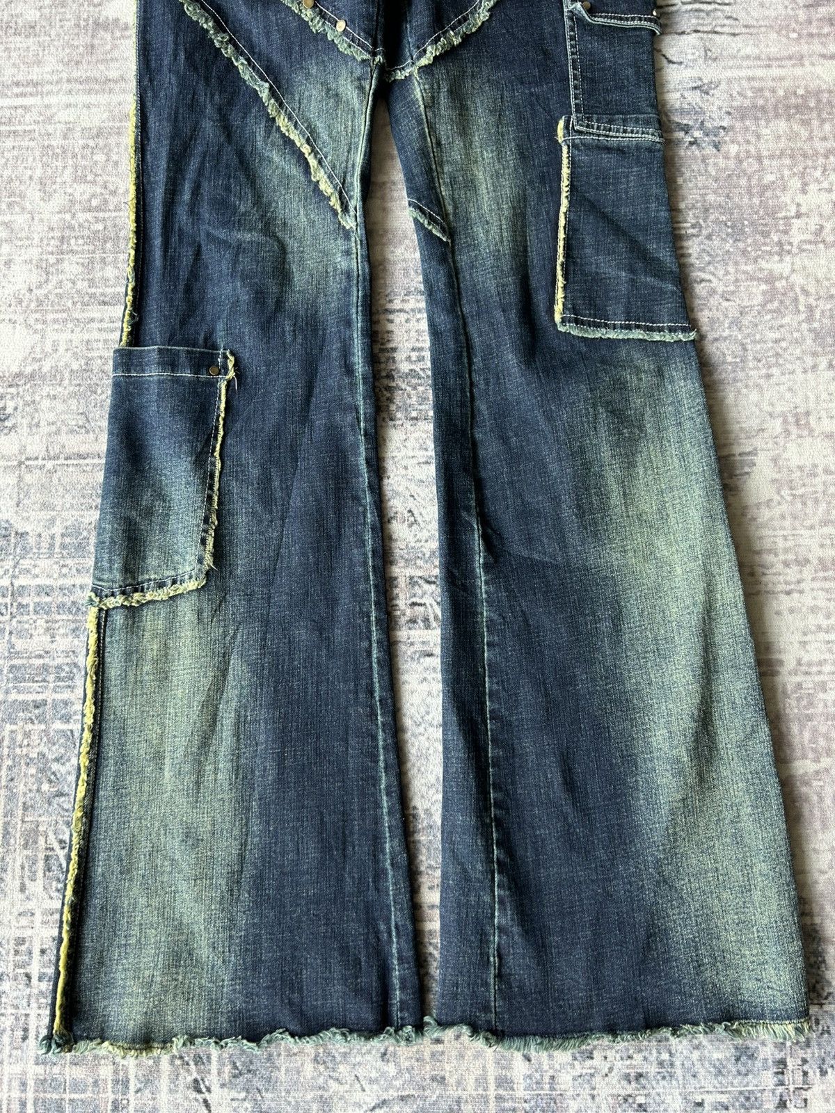 14th Addiction Y2K Flared Cargo Pants Size US 28 / EU 44 - 5 Thumbnail