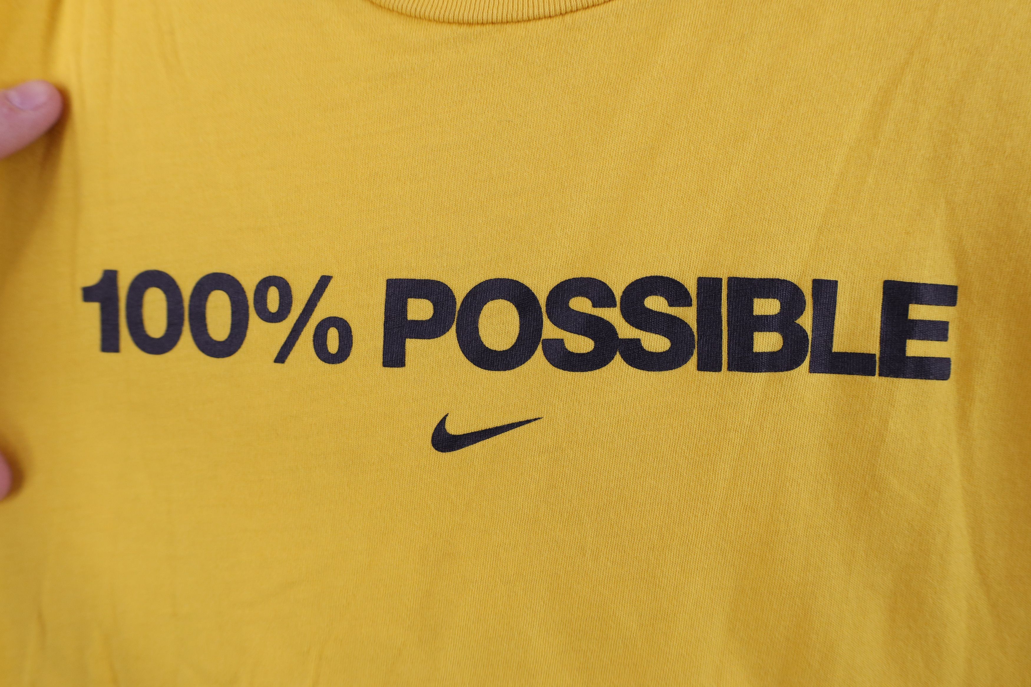 Nike Vintage Nike Livestrong Lance Armstrong Swoosh T-Shirt Size US L / EU 52-54 / 3 - 4 Thumbnail