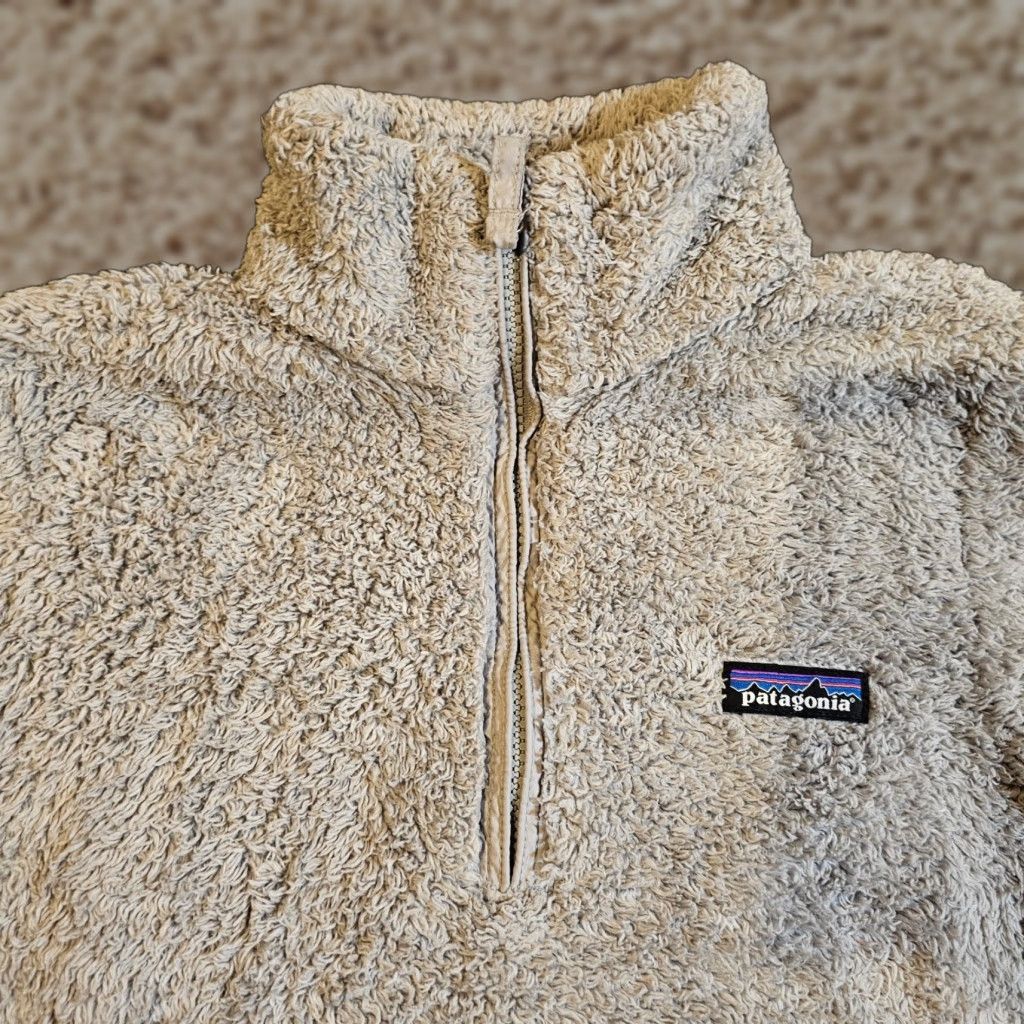 Patagonia Patagonia Sweatshirt Womens Small Gray Los Gatos Fuzzy Fleece 1/4 Zip Mock Neck Pullover Long Sleeve Size S / US 4 / IT 40 - 1 Thumbnail