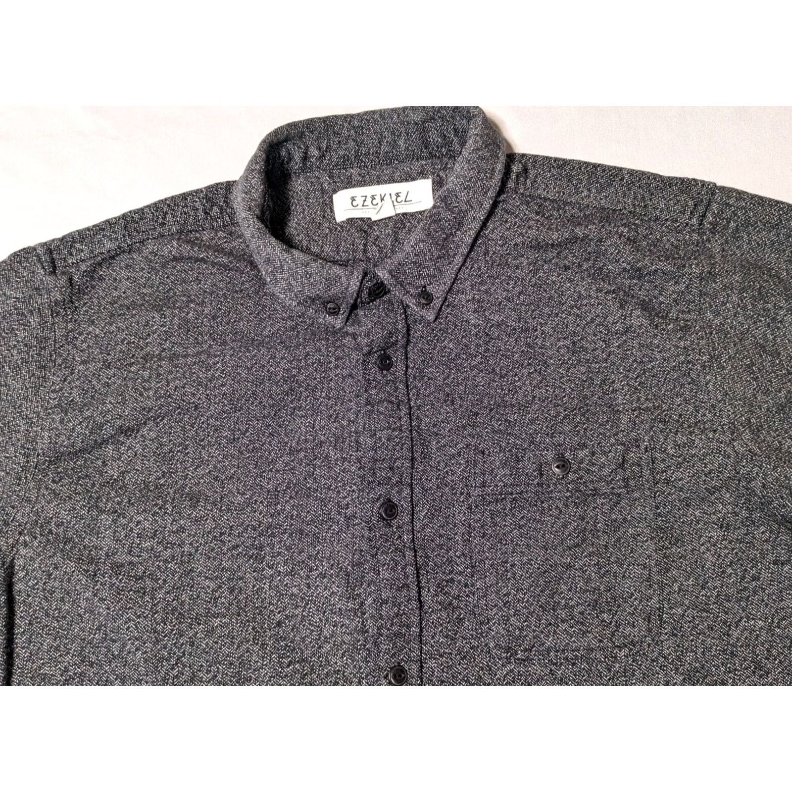 Vintage EZEKIEL Men Large Charcoal Heavy Cotton Long Sleeve Button-Down Shirt Size US L / EU 52-54 / 3 - 4 Thumbnail