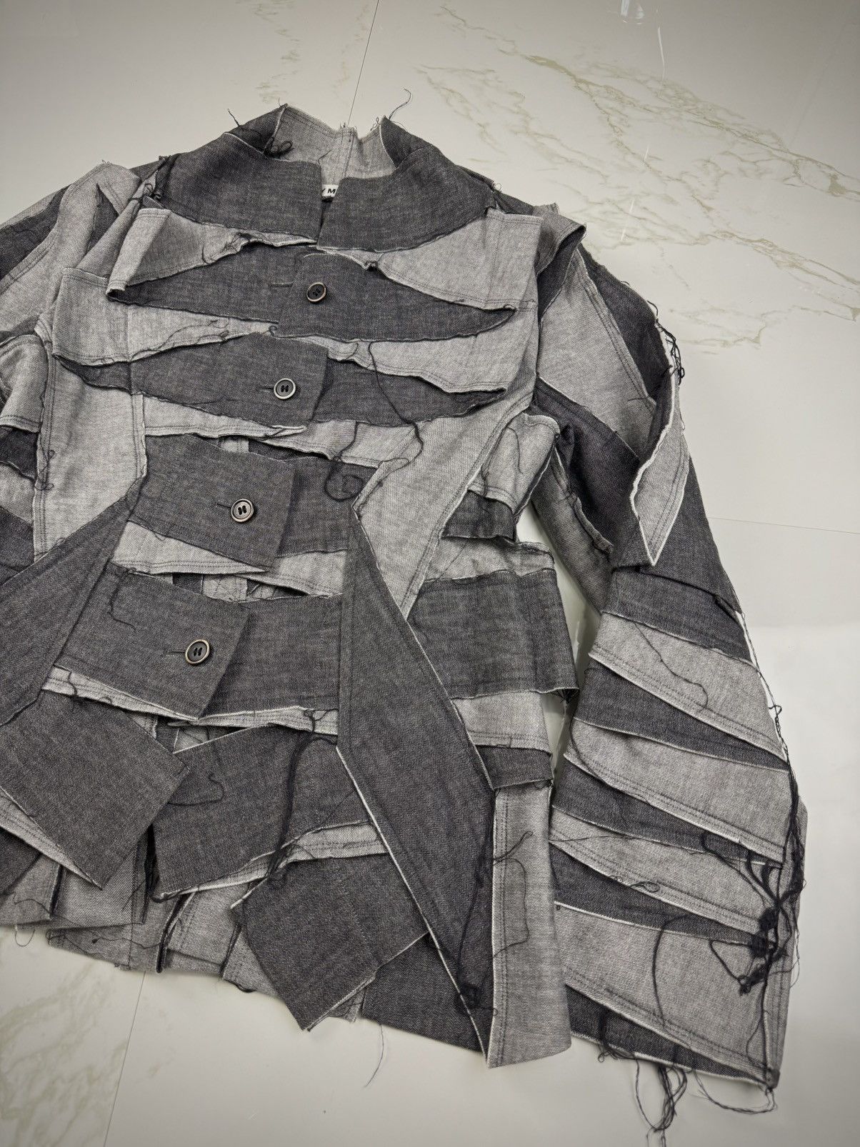 Issey Miyake Issey Miyake AW02 Reconstructed Denim Jacket Size US L / EU 52-54 / 3 - 2 Thumbnail