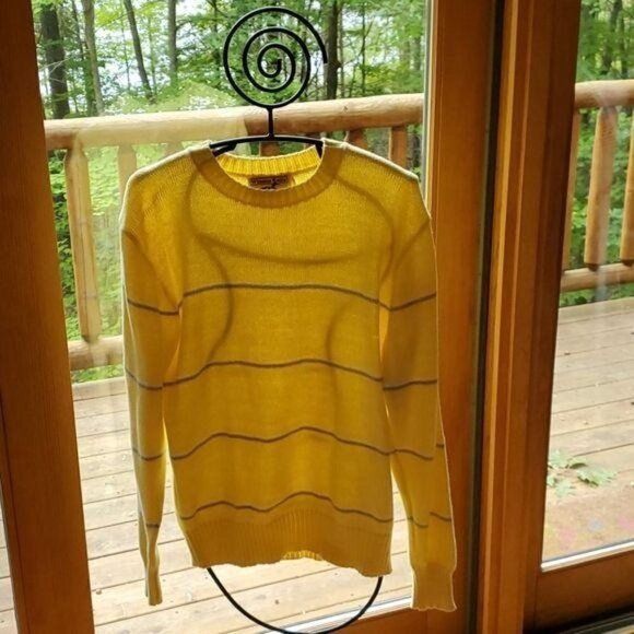 Vintage Winona Knits Sz. M Yellow w/ Accent Stripe Long Sleeve Sweat Size M / US 6-8 / IT 42-44 - 1 Thumbnail