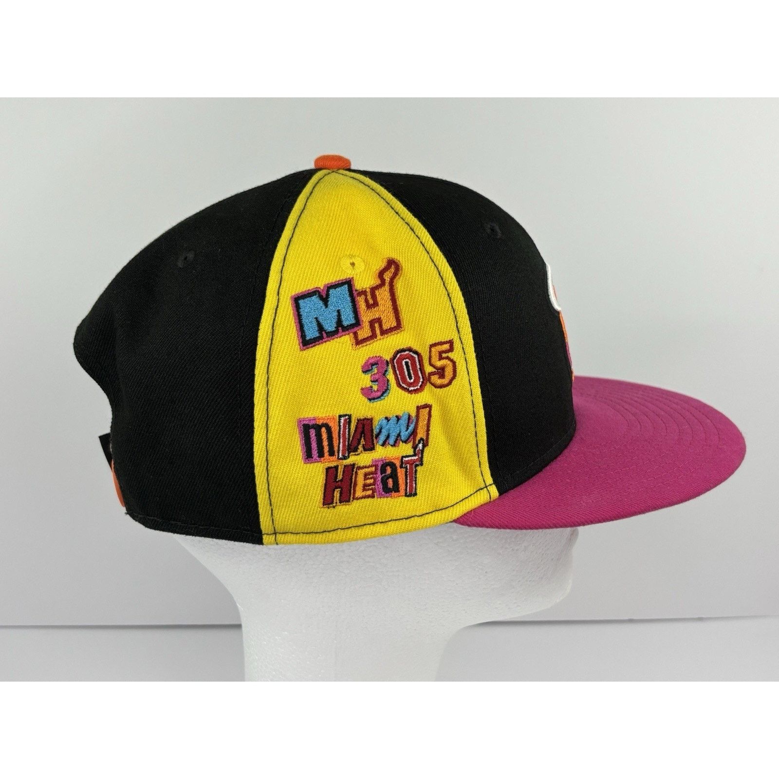 The Unbranded Brand Miami Heat New Era 9FIFTY Snapback Hat “305” Size ONE SIZE - 3 Thumbnail