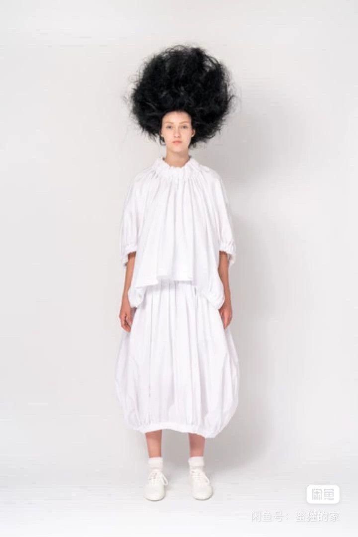 Comme des Garcons Comme Des Garcons Pumpkin silhouette smocked bubble white Size XS / US 0-2 / IT 36-38 - 8 Thumbnail
