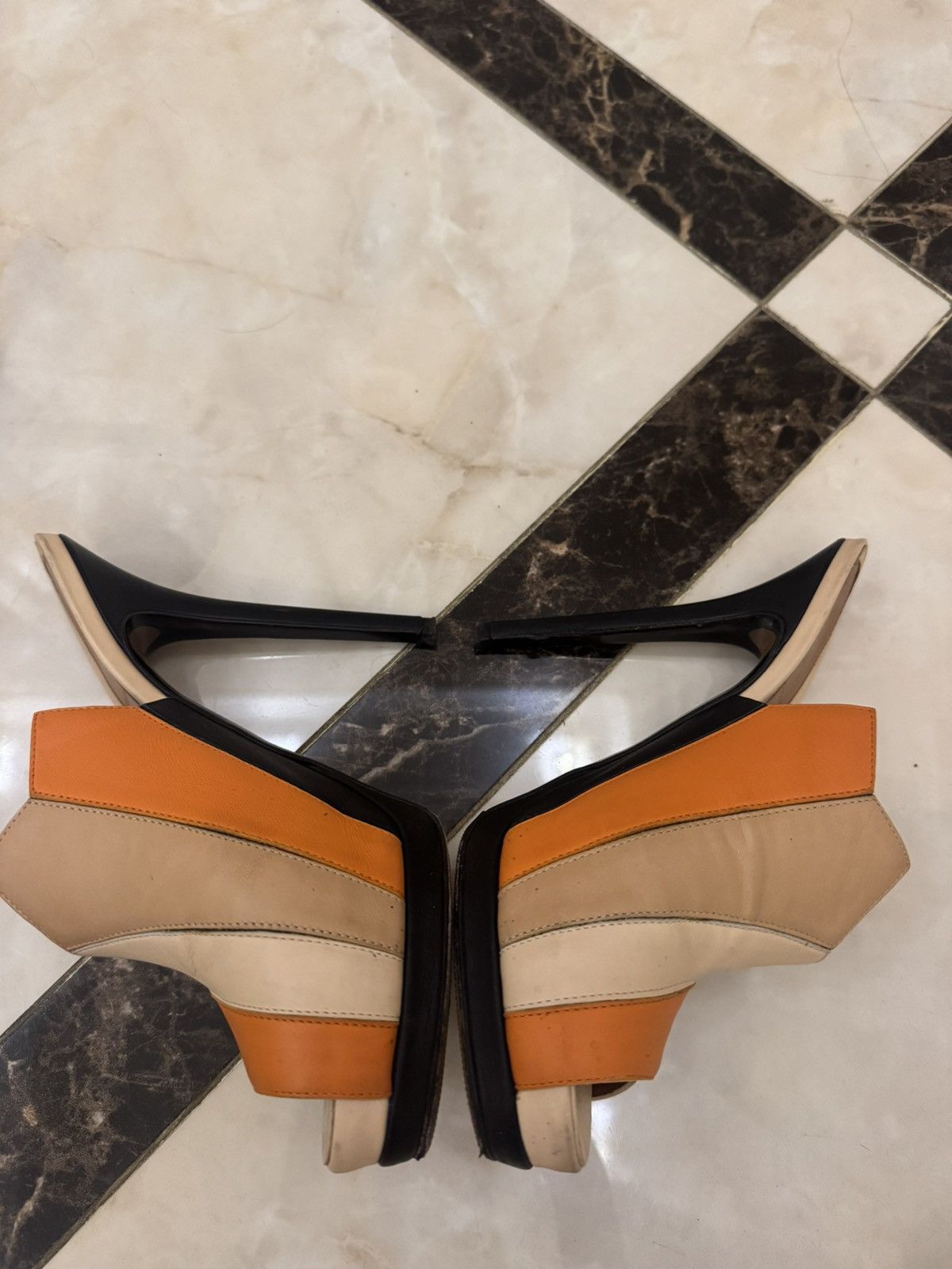 Fendi Fendi heels Size US 8 / IT 38 - 2 Thumbnail