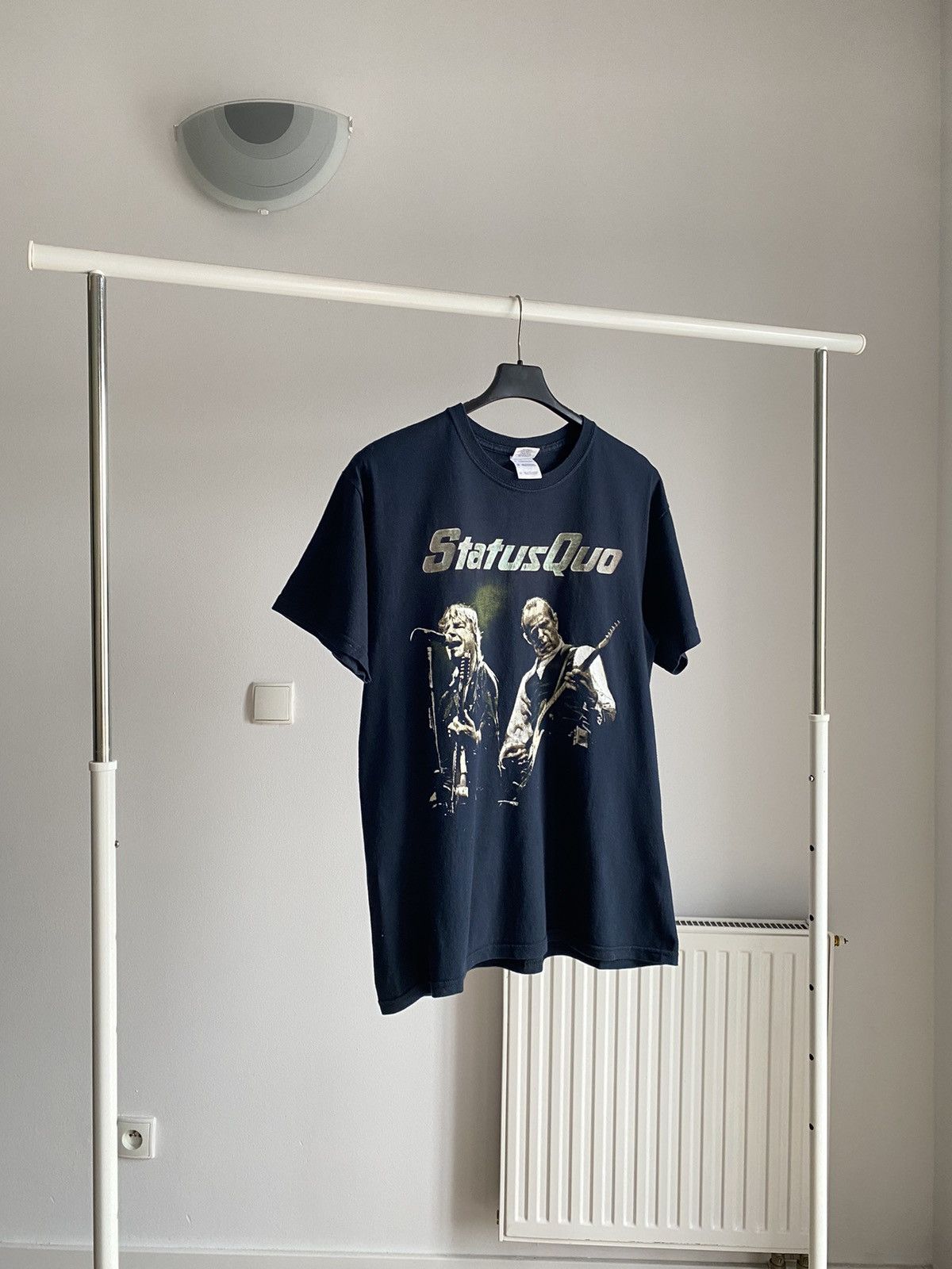 Band Tees Vintage Status Quo Tour Tee 2009 Size US M / EU 48-50 / 2 - 1 Thumbnail