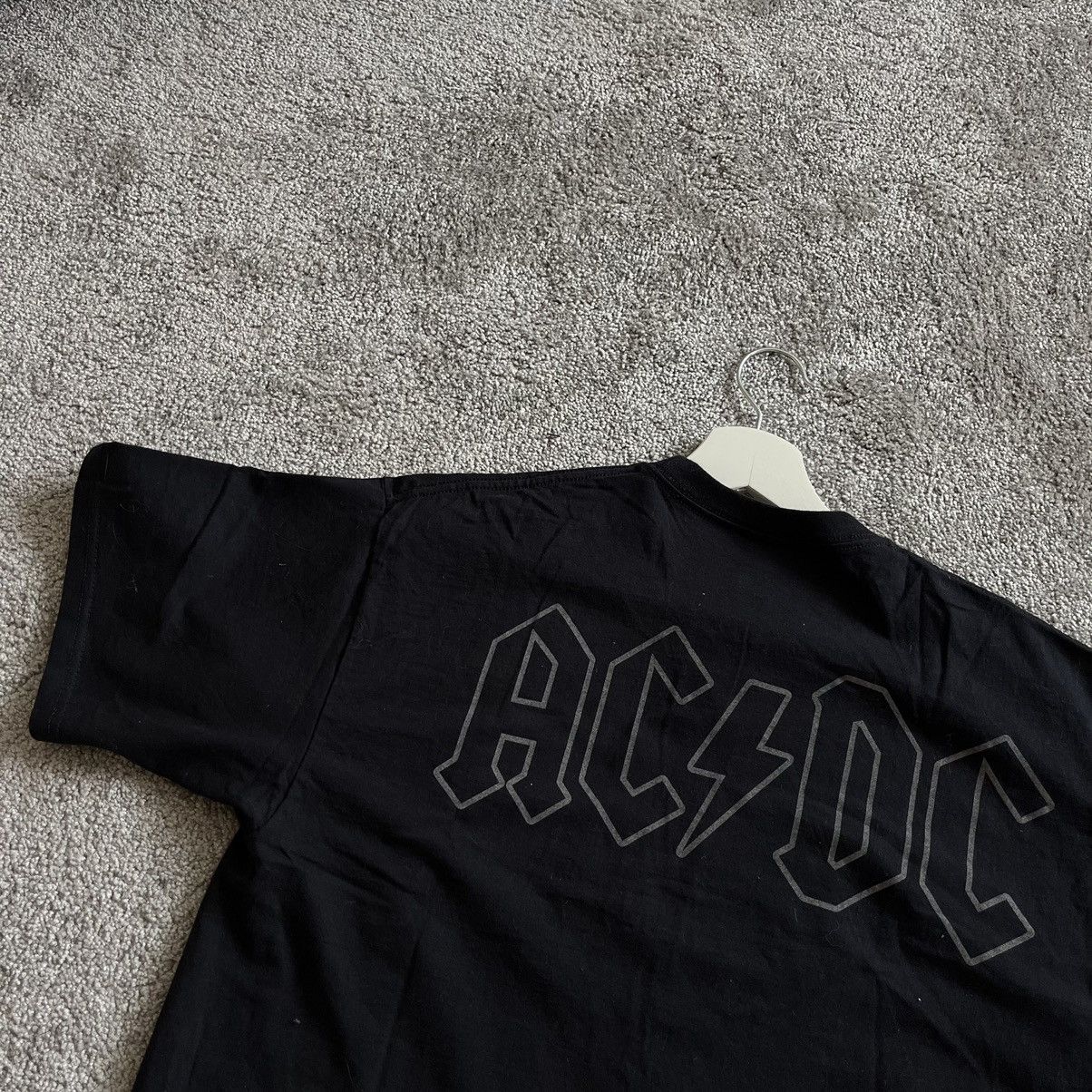 Band Tees Vintage AC/DC 00s Fire Print Size US L / EU 52-54 / 3 - 5 Thumbnail