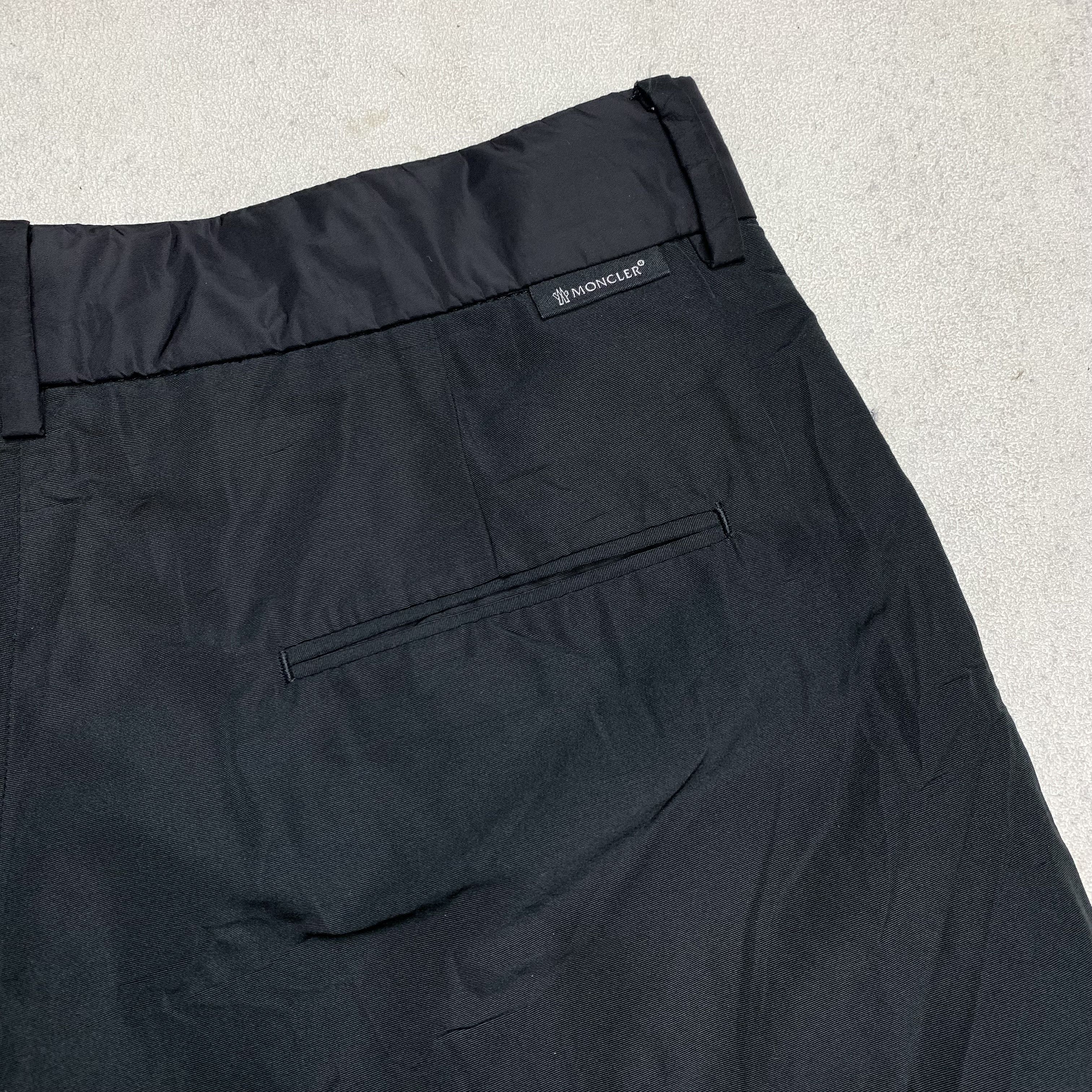 Moncler Moncler Patalone Bermuda Shorts Size US 28 / EU 44 - 3 Thumbnail