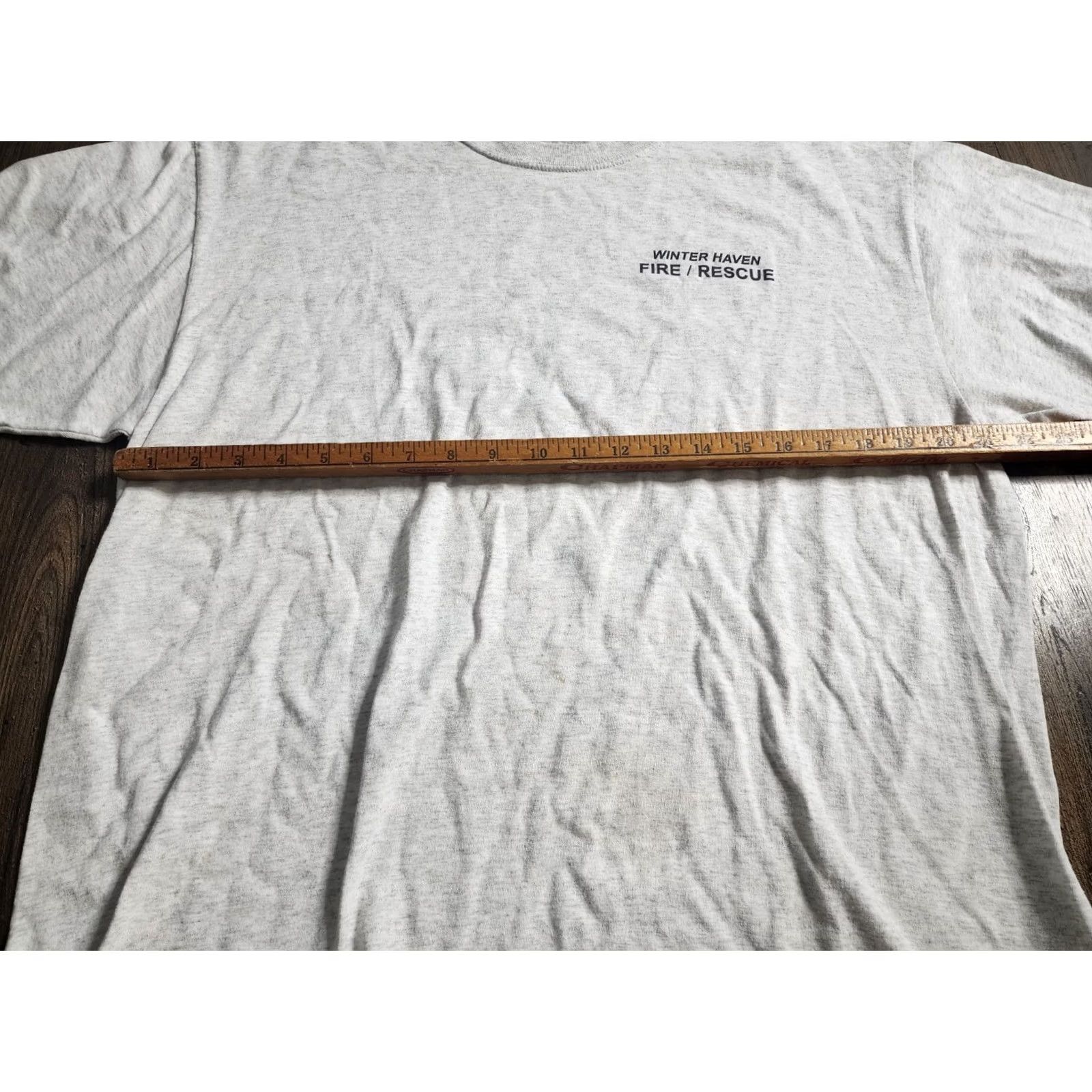 Vintage VINTAGE Unbranded T-Shirt Men XL Winter Haven FL Fire Department Double Sided Distressed Gray Cotton Knit Logo Crew Neck Short Sleeve 90s Theme Mens Size US XL / EU 56 / 4 - 2 Thumbnail
