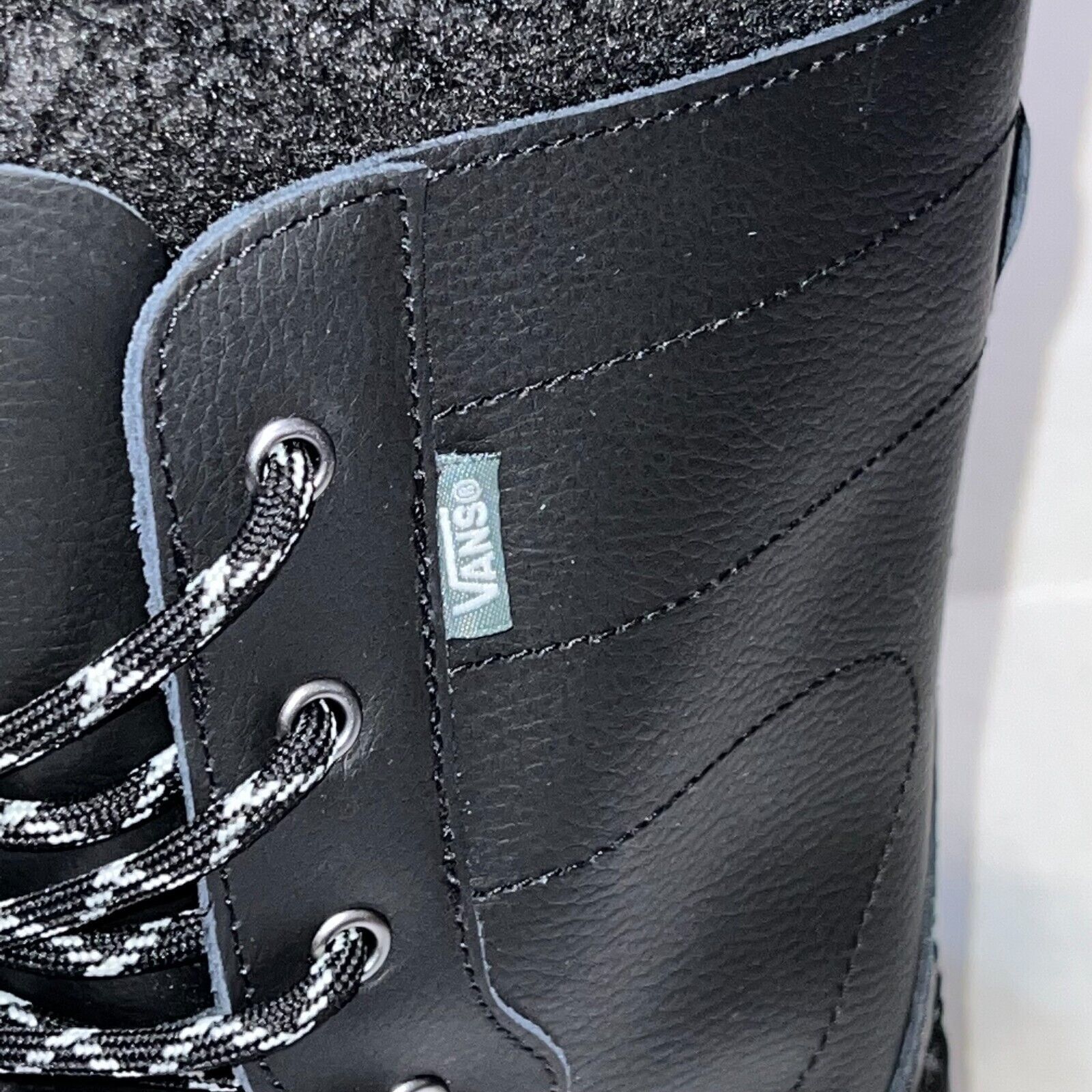 Vans Vans Standard Snow MTE Boots Snow Boots Men’s Size 8 Leather Size US 8 / EU 41 - 7 Thumbnail
