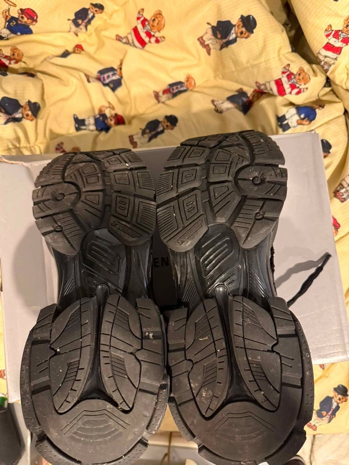 Balenciaga Balenciaga Triple Black Runner Size US 9 / EU 42 - 4 Thumbnail