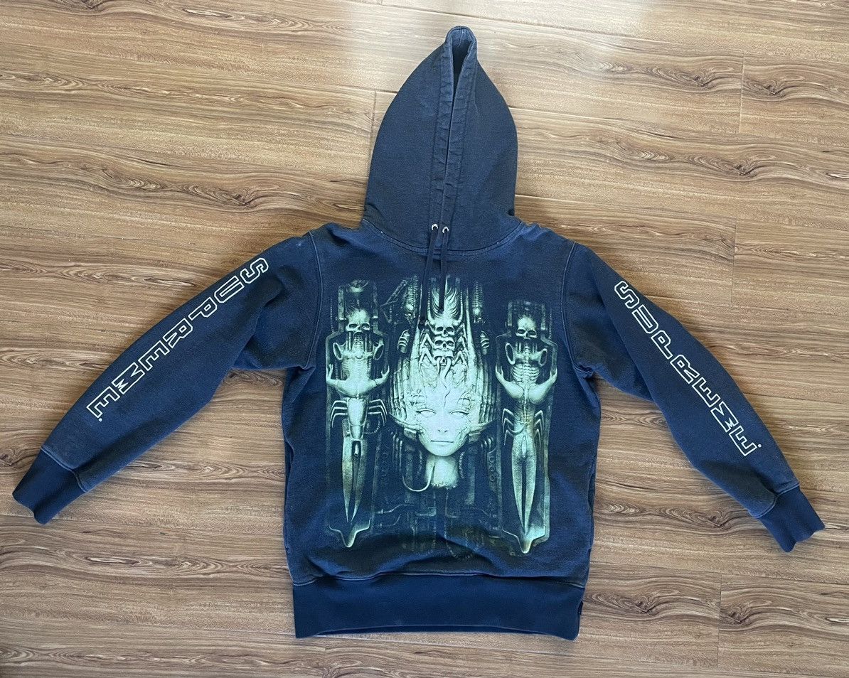 Supreme hr giger outlet hoodie