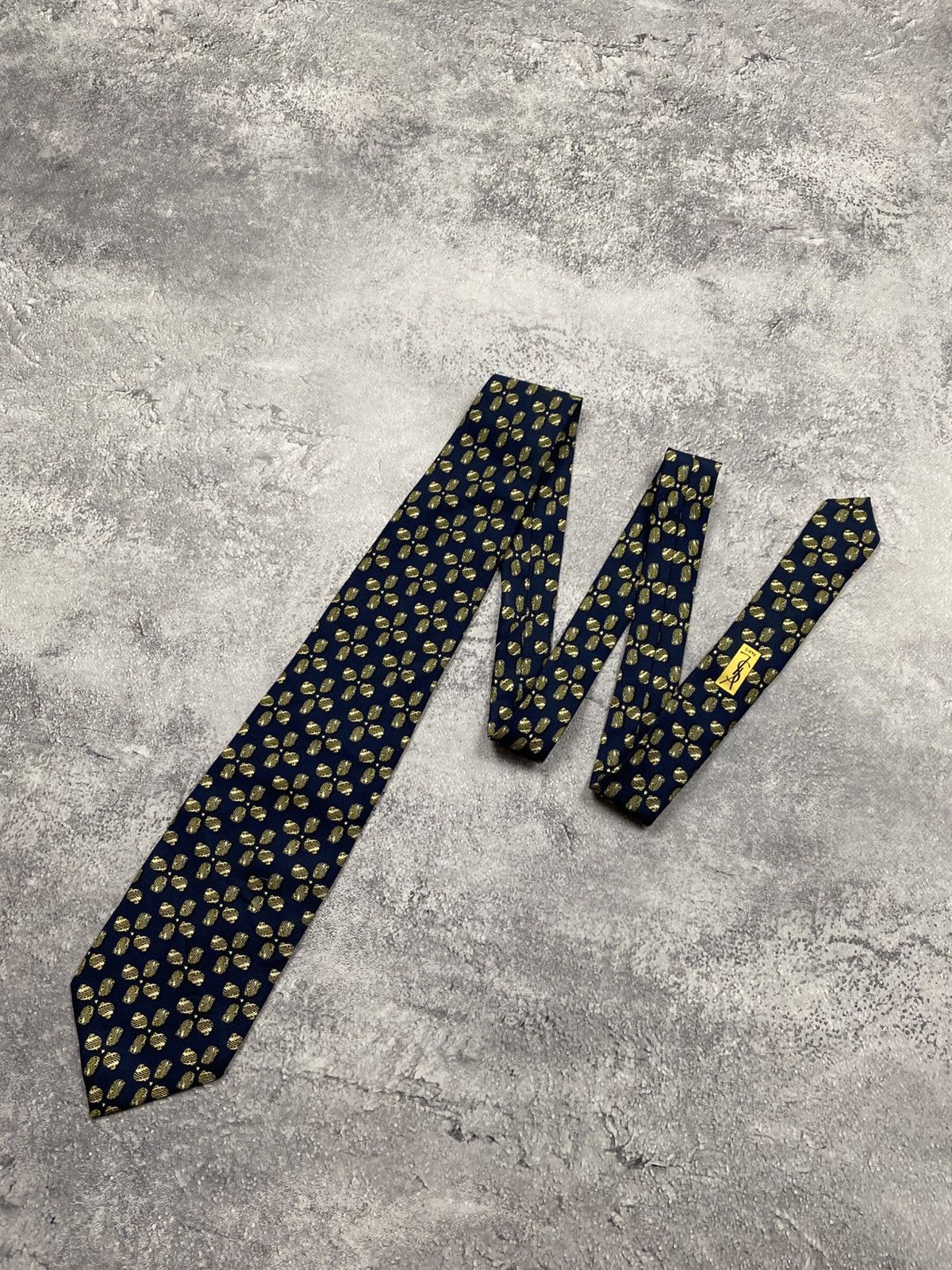 Yves Saint Laurent Yves Saint Laurent YSL Tie Vintage Monogram Old Money 90s Size ONE SIZE - 5 Thumbnail