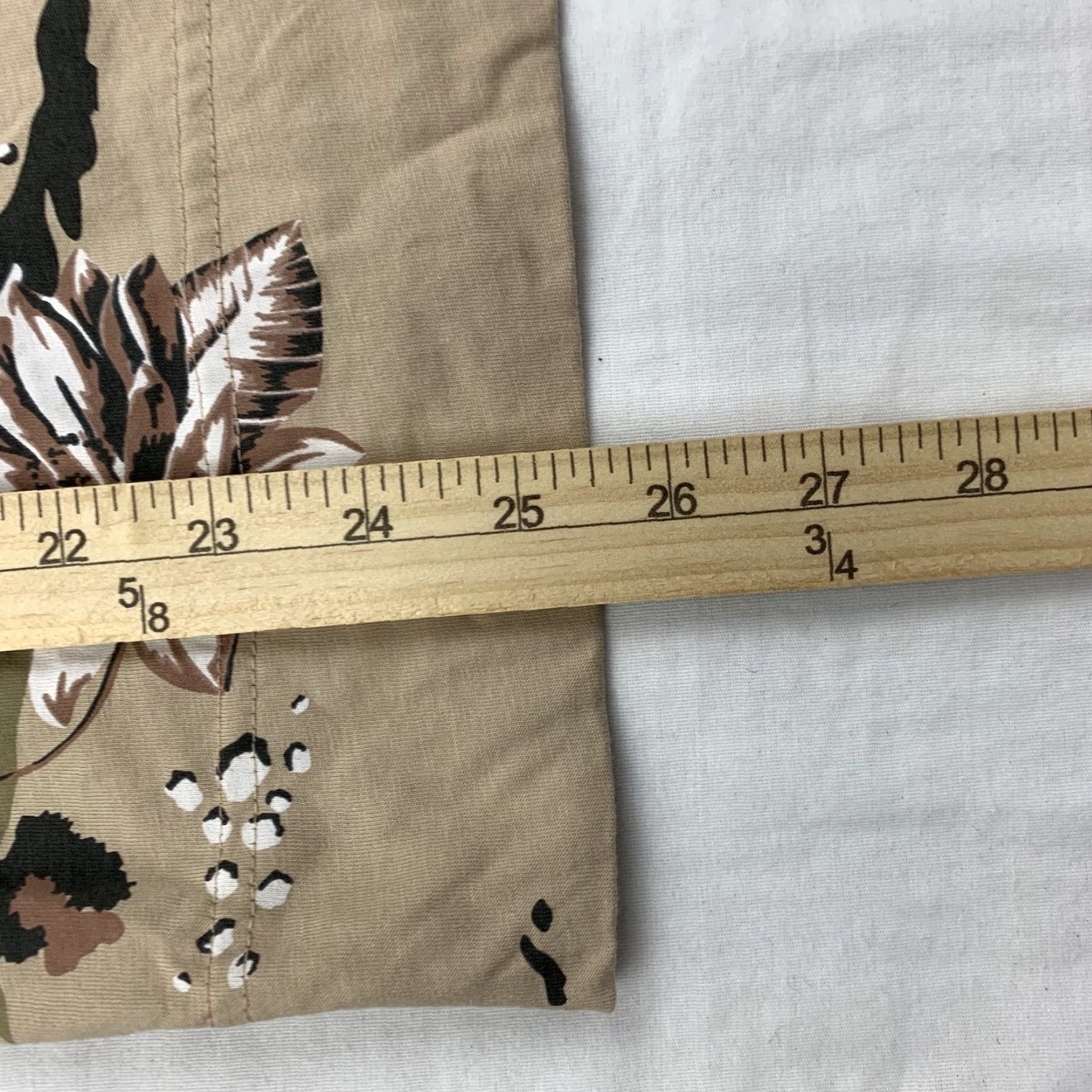Nike Nike Womens Long Sleeve Shirt S Brown Floral The Force Is Female Sports Size S / US 4 / IT 40 - 7 Thumbnail