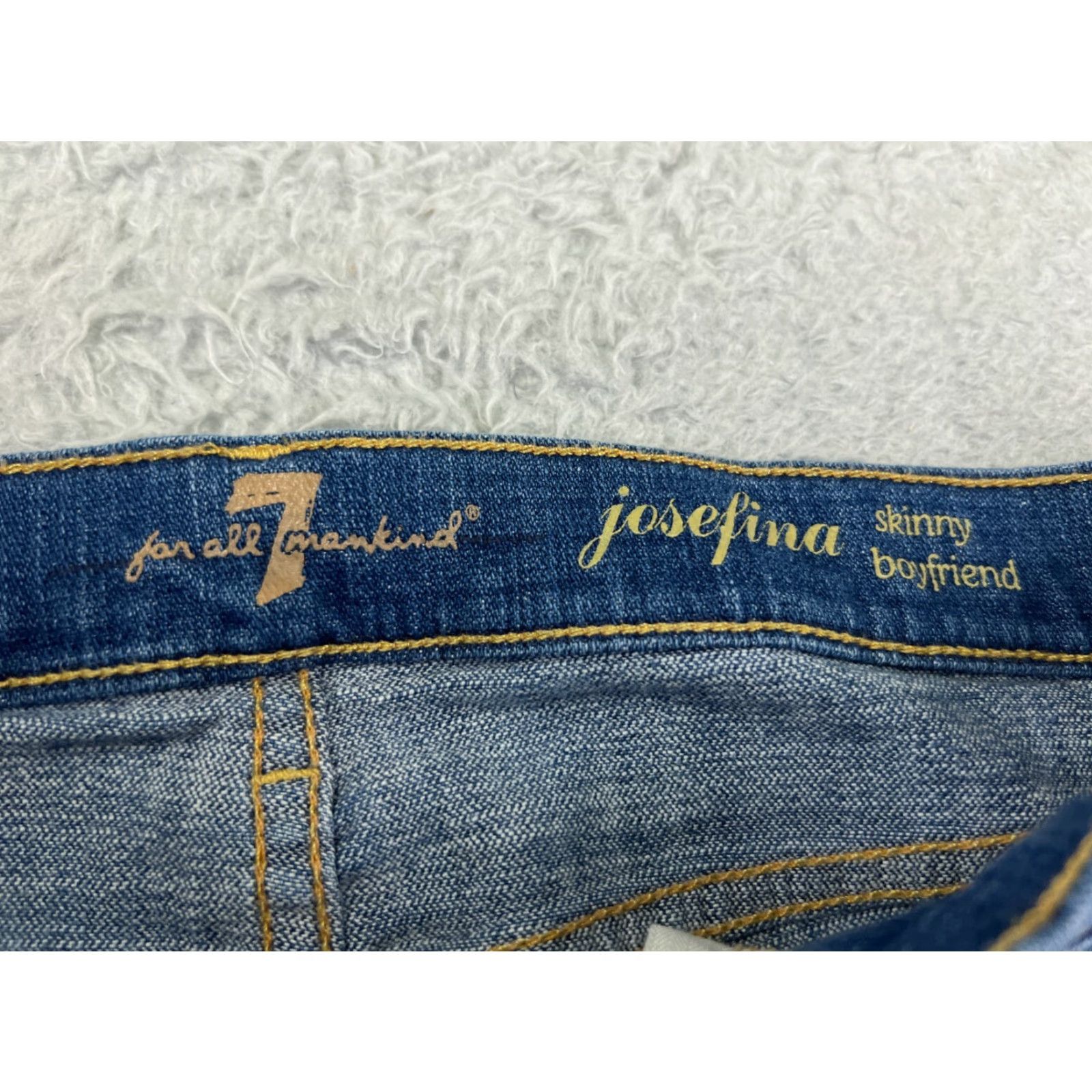 7 For All Mankind 7 For All Mankind Jeans Women 27 Blue Denim Josefina Skinny Button Fly Adult Regular 27 in Blue 7 For All Mankind Jeans Womens Jeans Button Fly 90s? Size 27" / US 4 / IT 40 - 6 Thumbnail