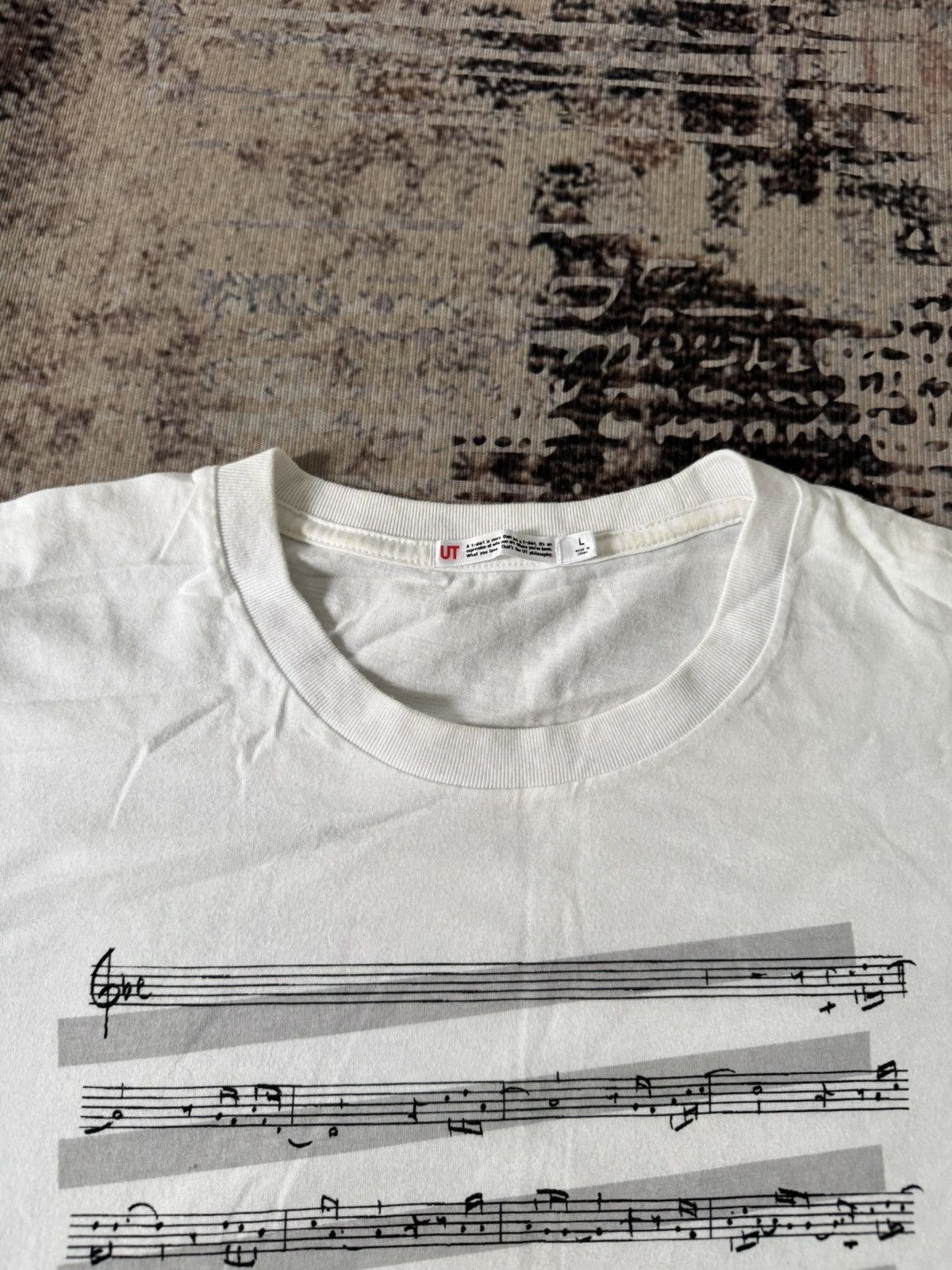 Uniqlo assorted tshirt - Uniqlo melody note tshirt Size US M / EU 48-50 / 2 - 4 Thumbnail