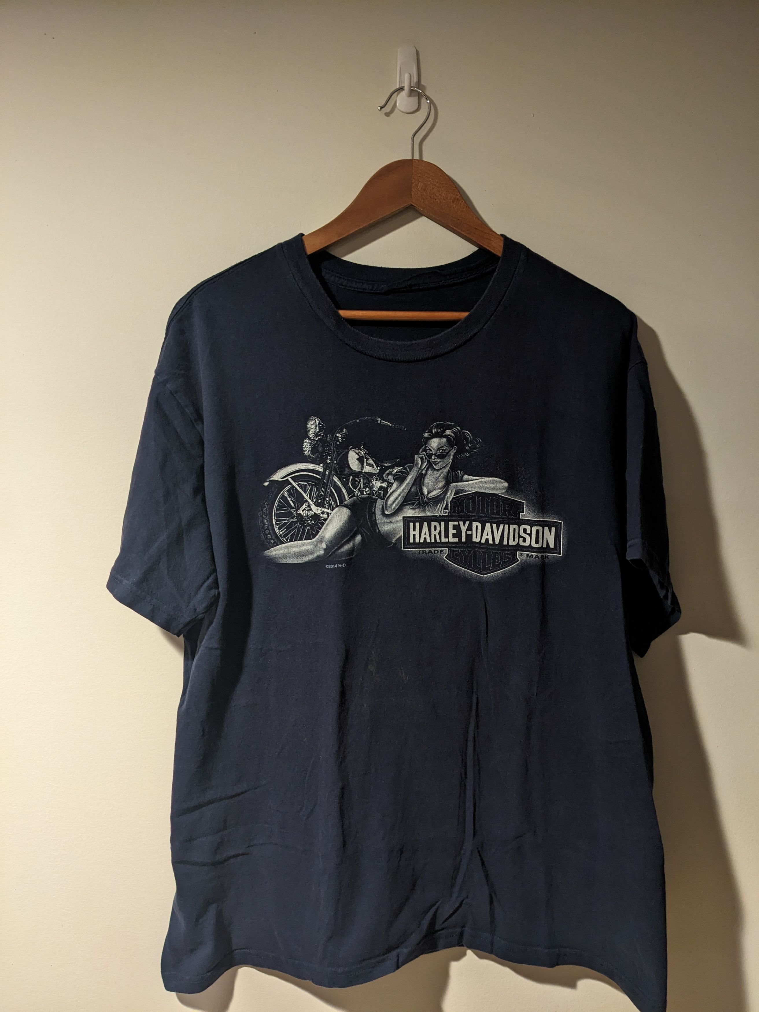 Harley Davidson × Vintage Vintage 2014 Harley Davidson Motorcycle Pin Up Girl T-Shirt Size US L / EU 52-54 / 3 - 1 Thumbnail