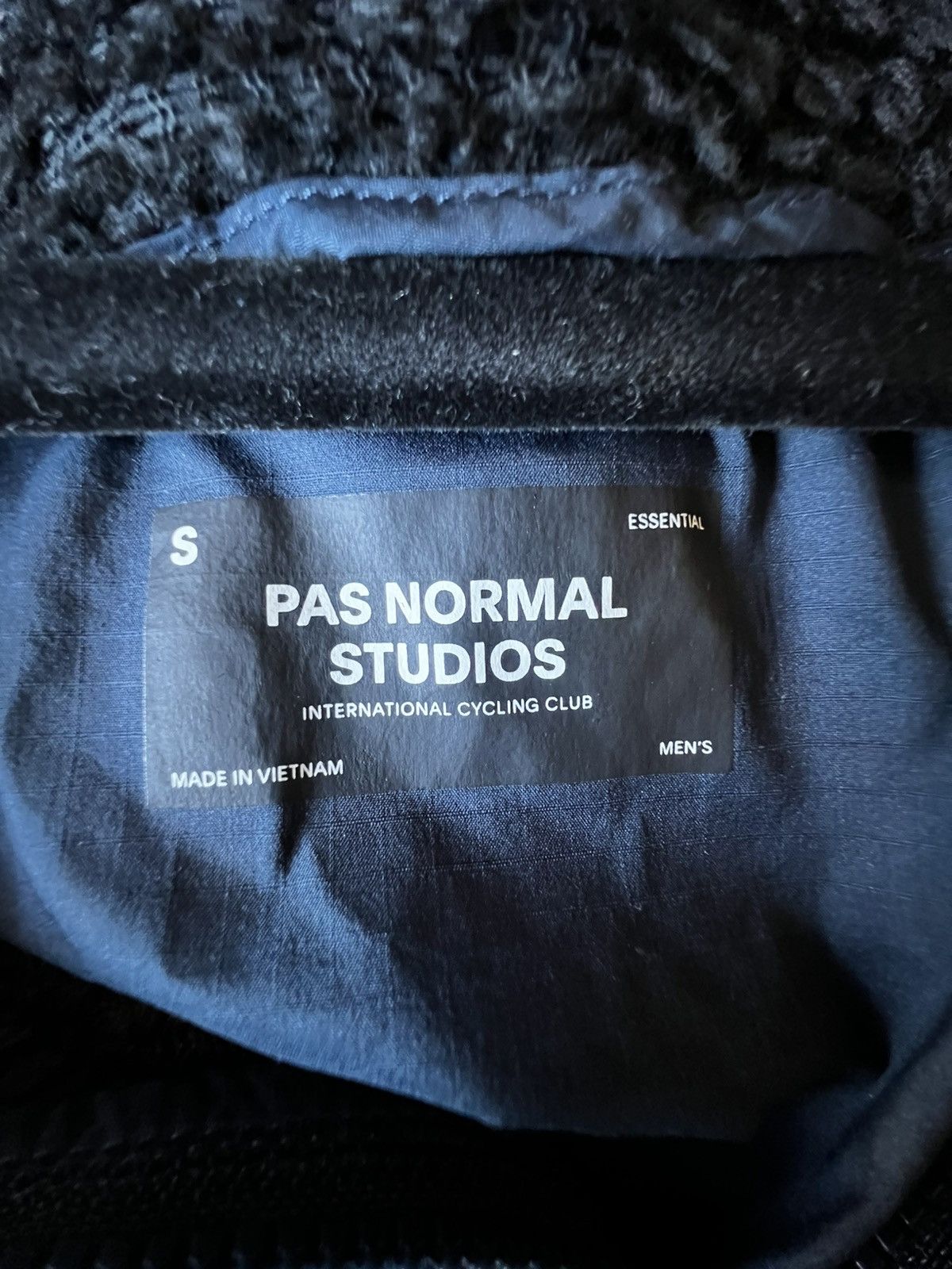 Pas Normal Studios Pas Normal Men's Essential Insulated Gilet Size Small Size US S / EU 44-46 / 1 - 3 Thumbnail