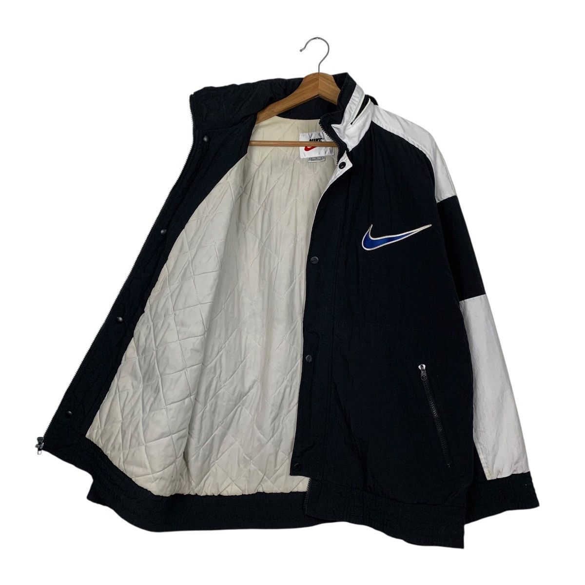 Nike Vintage Nike Basketball Jacket Size US XL / EU 56 / 4 - 11 Thumbnail