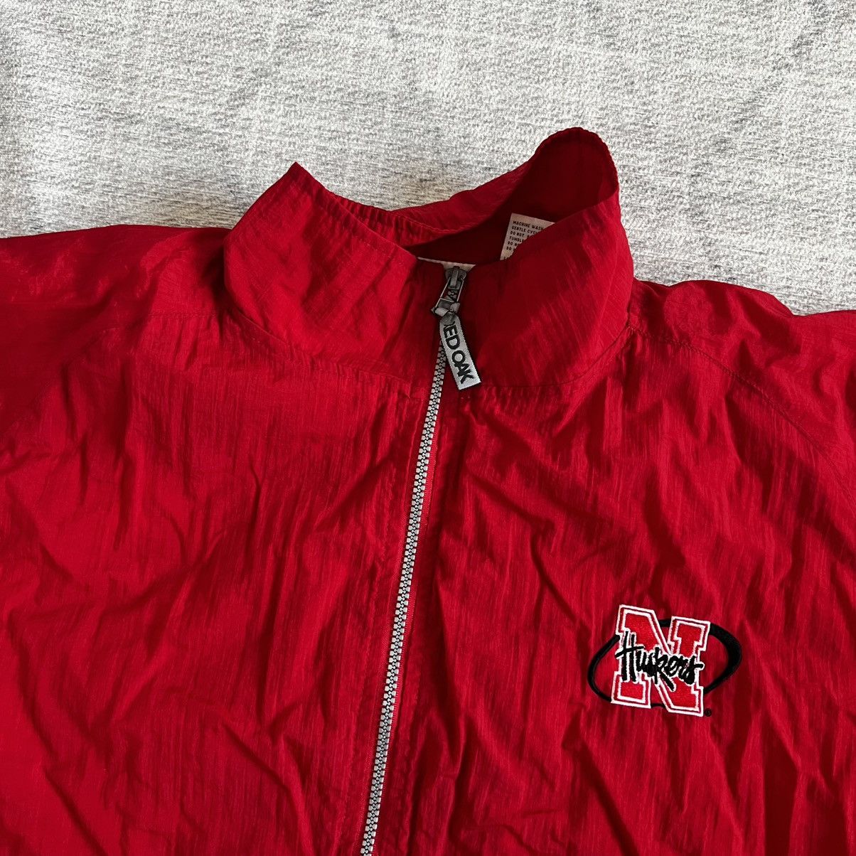 Vintage Vintage 1990s NCAA University of Nebraska Huskers Red Jacket Size US L / EU 52-54 / 3 - 2 Thumbnail