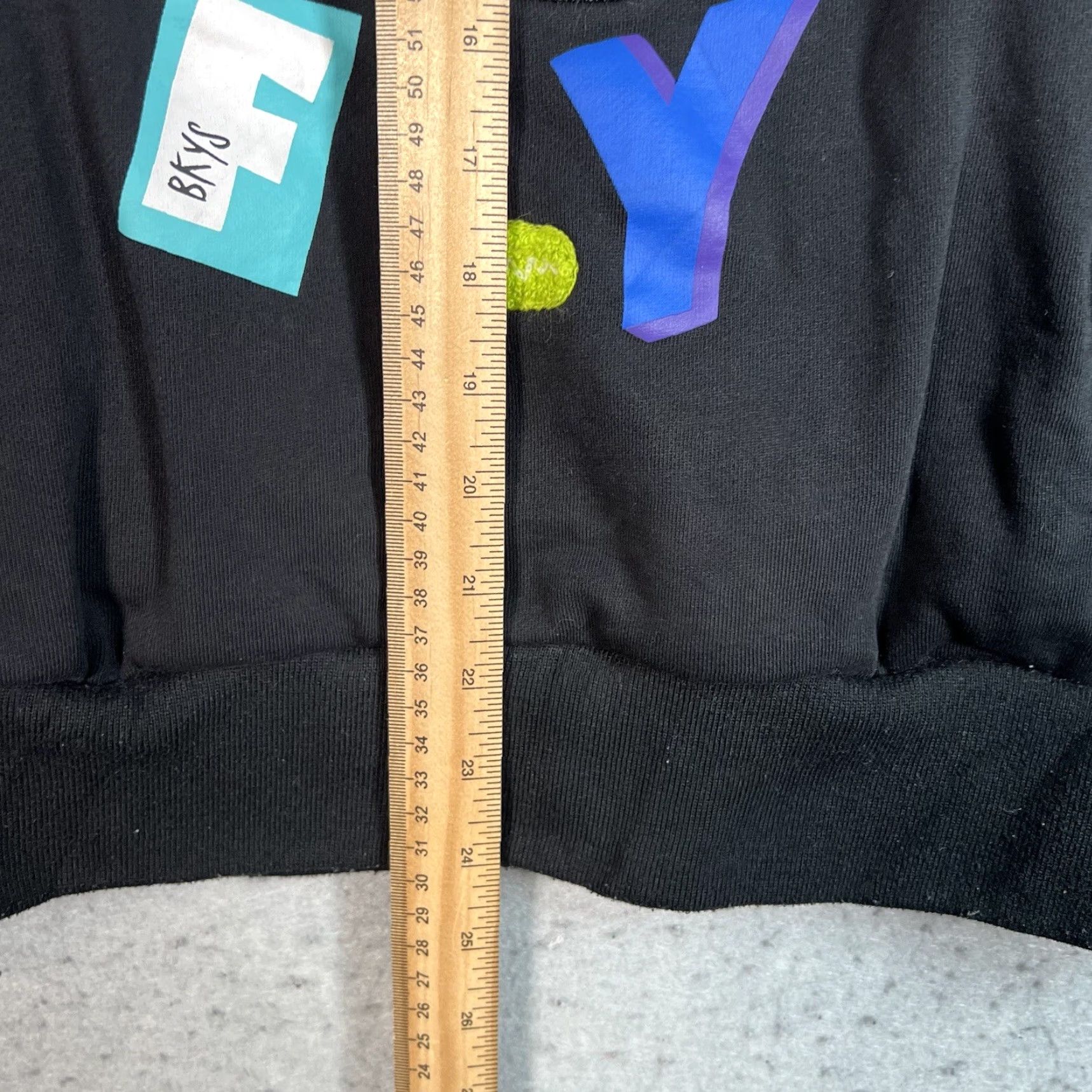 Vintage BKYS Hoodie Adult Small Black Two Fly Angels Sweatshirt Pullover Sweater Size US S / EU 44-46 / 1 - 3 Thumbnail