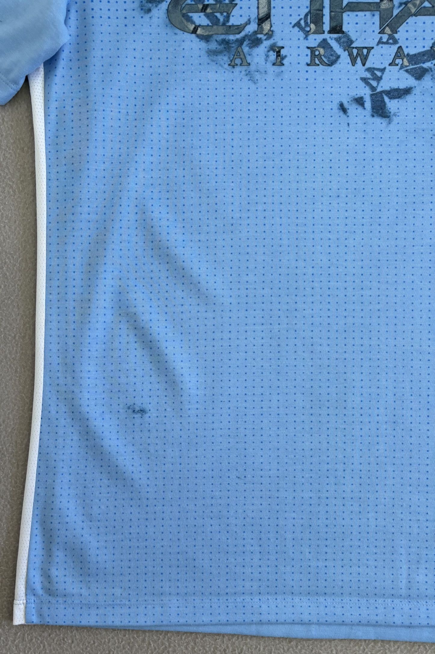 Umbro Manchester City 2011/2012 Umbro Football Jersey Size M Size US M / EU 48-50 / 2 - 9 Thumbnail
