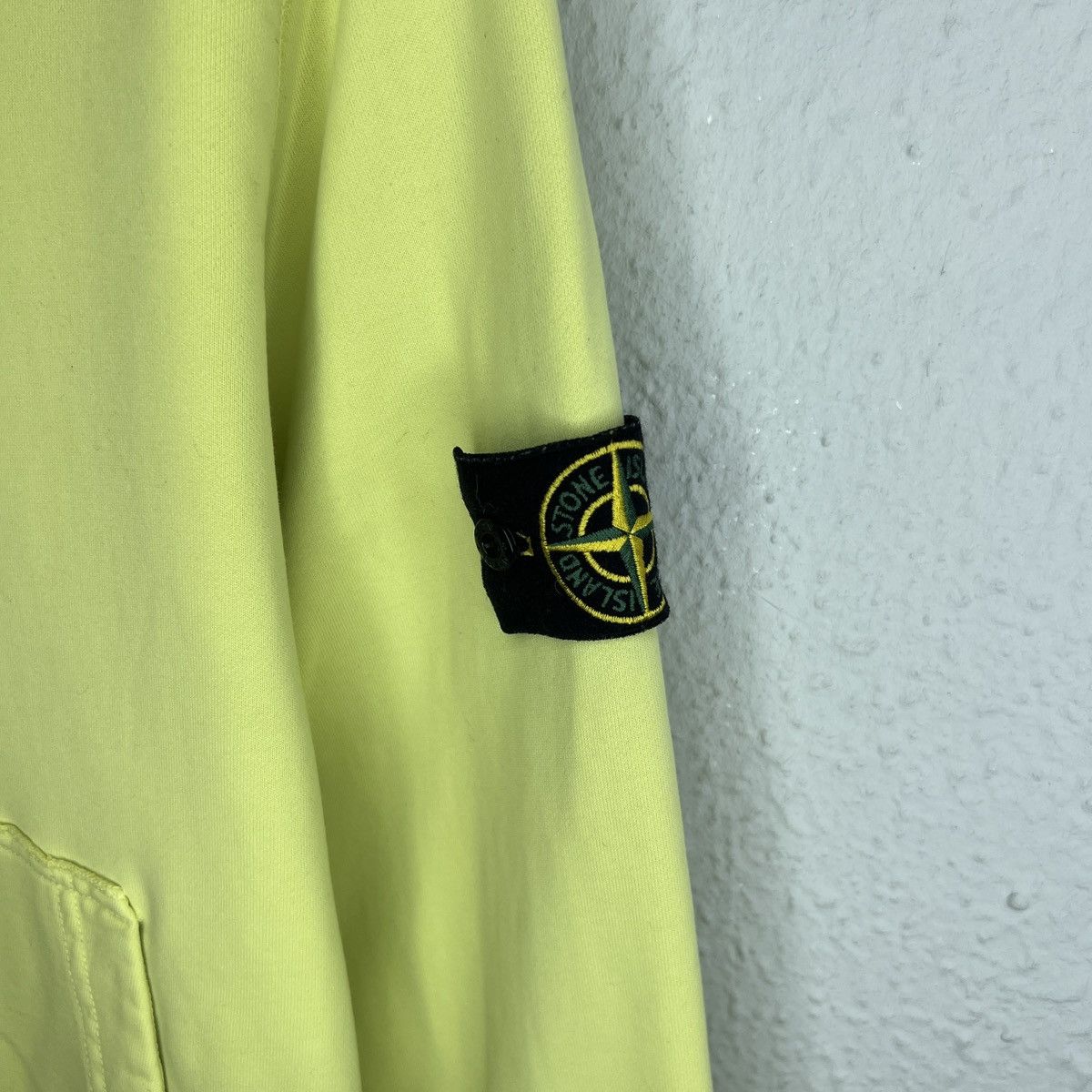 Stone Island Stone Island Hoodie Sweatshirt Hooded Yellow Patch Logo Size US L / EU 52-54 / 3 - 5 Thumbnail