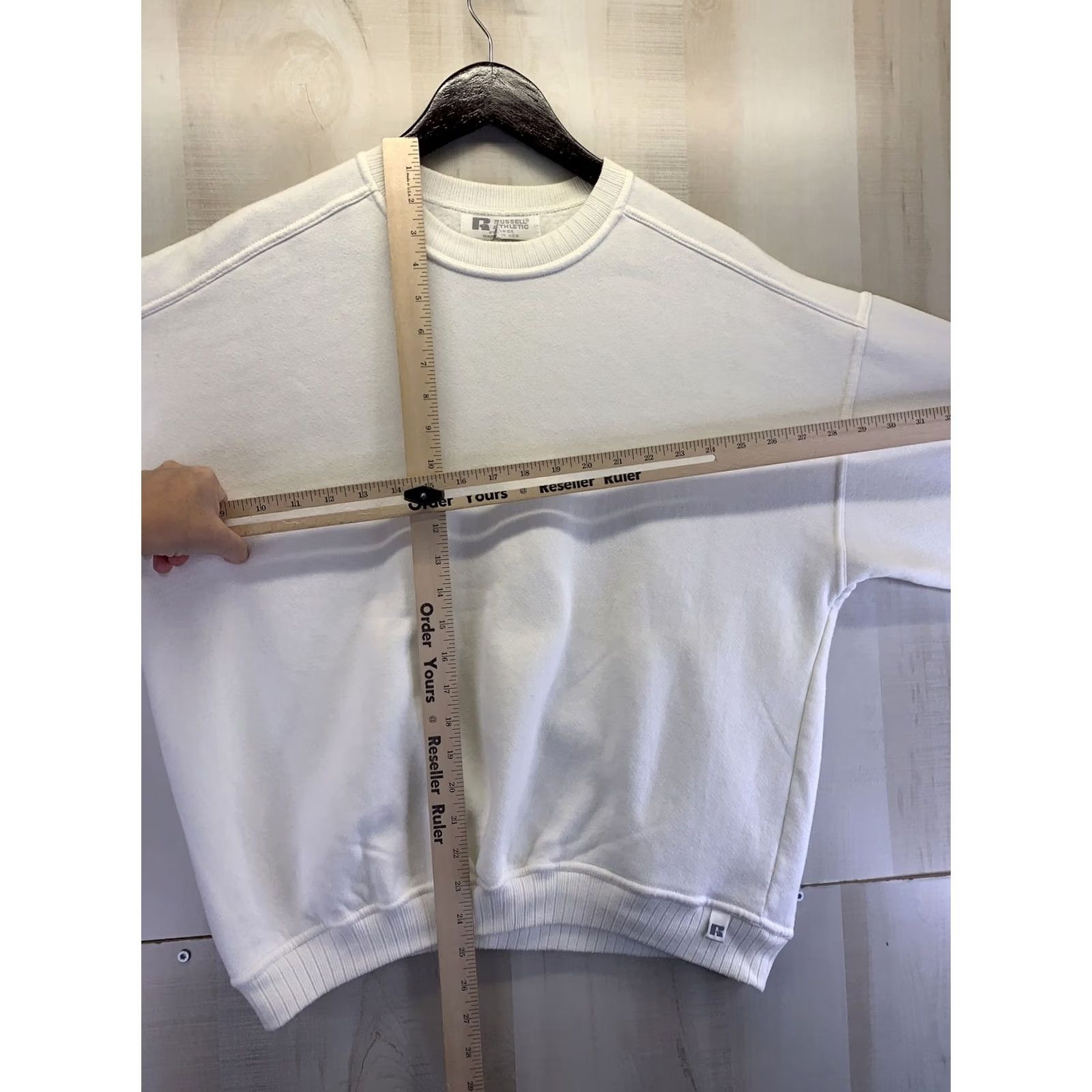Vintage VINTAGE Russell Athletic Womens Sweatshirt White Made in USA-6906 XL Cotton Blend 1990s Size XL / US 12-14 / IT 48-50 - 5 Thumbnail