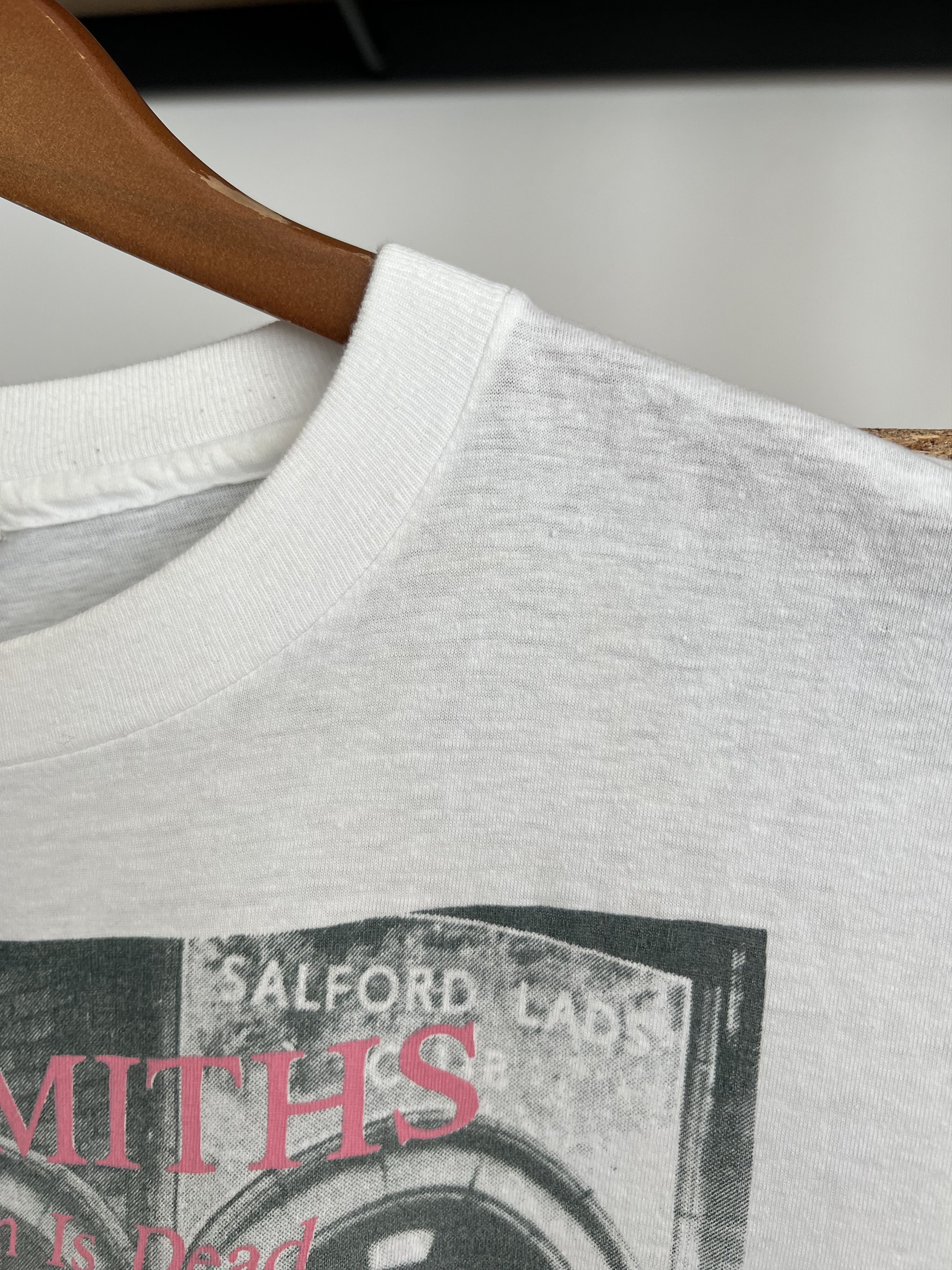 Band Tees Vintage 80s The Smiths The Queen Is Dead Salford Lads Tshirt Size US L / EU 52-54 / 3 - 13 Thumbnail