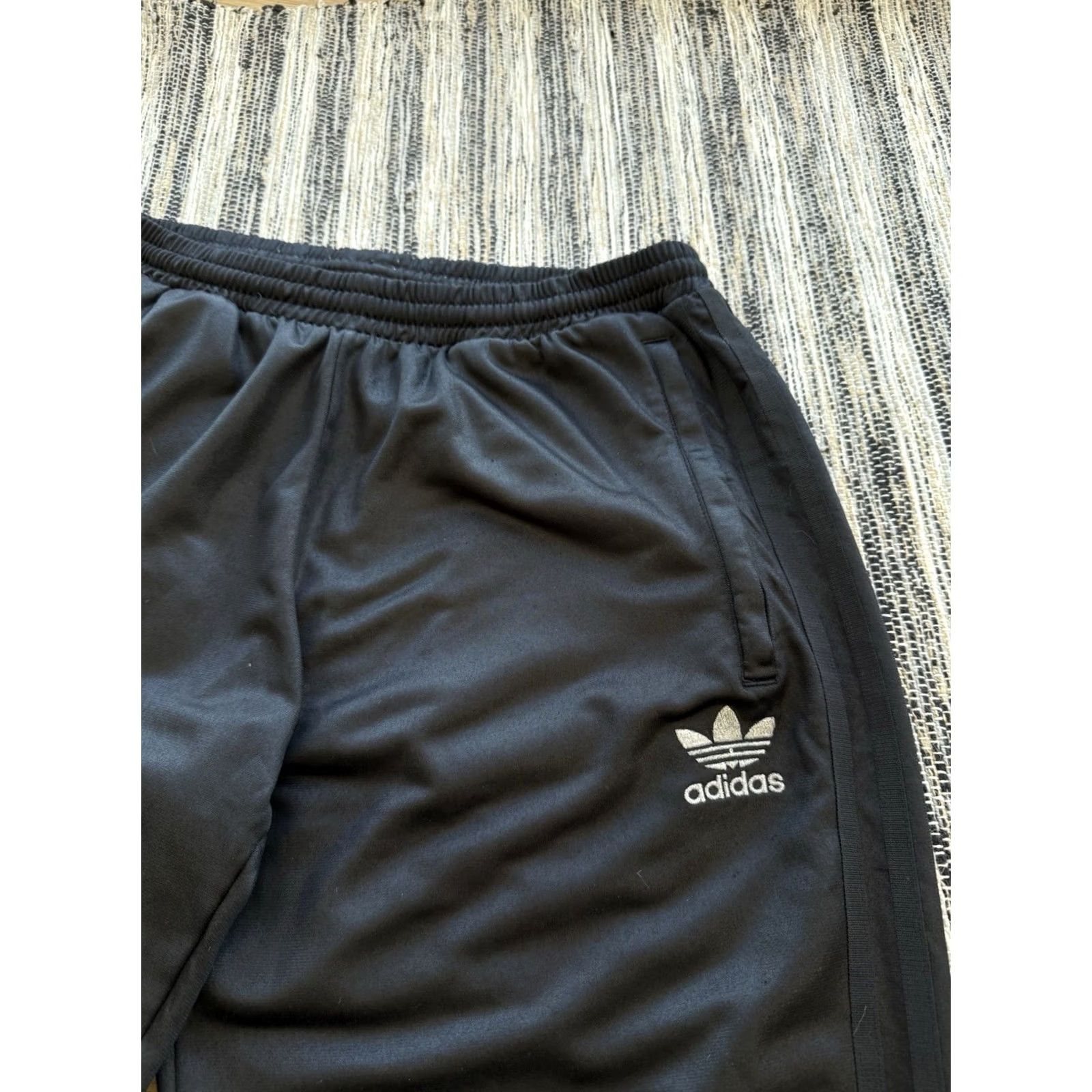Adidas adidas Chile 62 Track Pants Mens S Black Wide-Leg Sports Pants Tracksuit Bottoms Size 36R - 4 Thumbnail